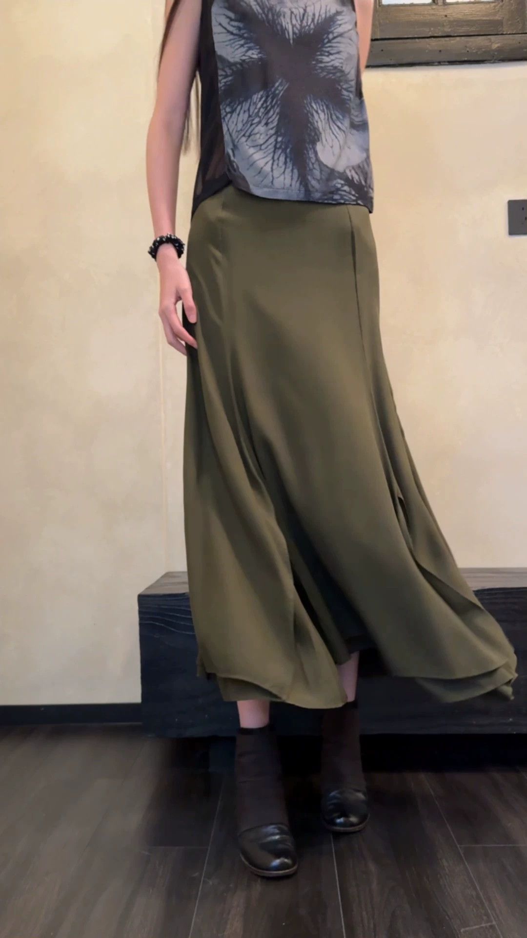 Yohji Yamamoto Yohji Yamamoto Y's women's 100% Silk Layered Green Skirt Size 26" / US 2 / IT 38 - 1 Thumbnail