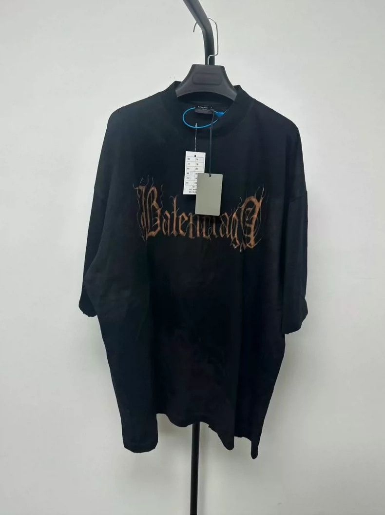 Balenciaga Balenciaga Sanskrit Logo Mud Dye Short Sleeve T-Shirt Size US S / EU 44-46 / 1 - 1 Thumbnail