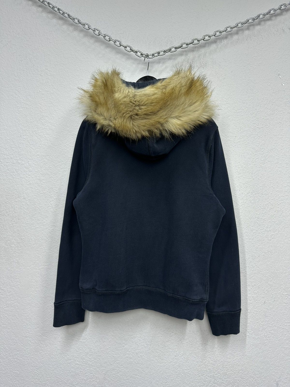If Six Was Nine Vintage Abercrombie & Fitch Y2K Real Fur Hoodie Archival Size US L / EU 52-54 / 3 - 7 Thumbnail