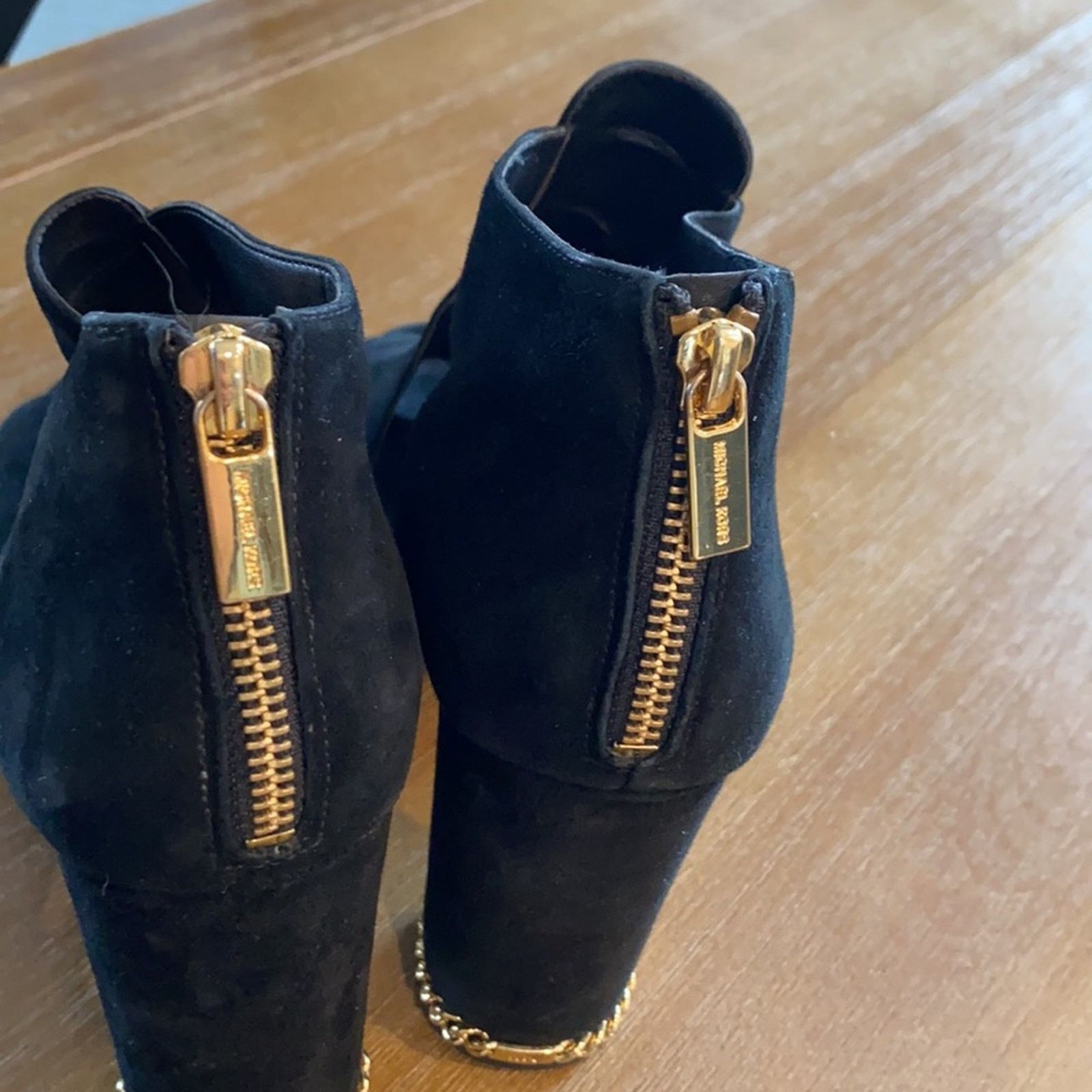 Michael Kors Michael Kors Sabrina block heel suede gold accents open toe Size US 9.5 / IT 39.5 - 15 Thumbnail