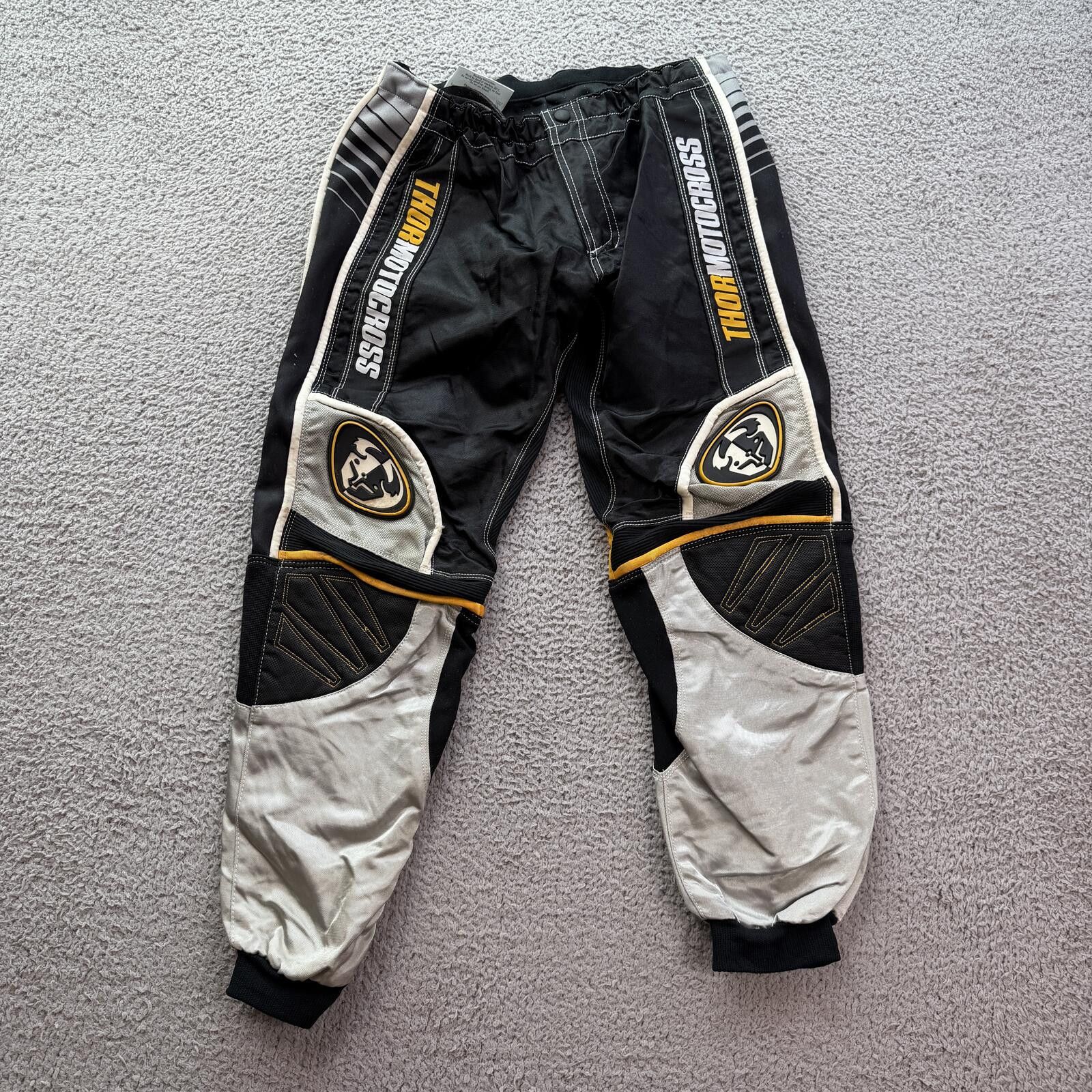 Other Thor Motocross Youth Riding Pants Size 26 Black Kevlar 12Y Size US 26 / EU 42 - 1 Thumbnail