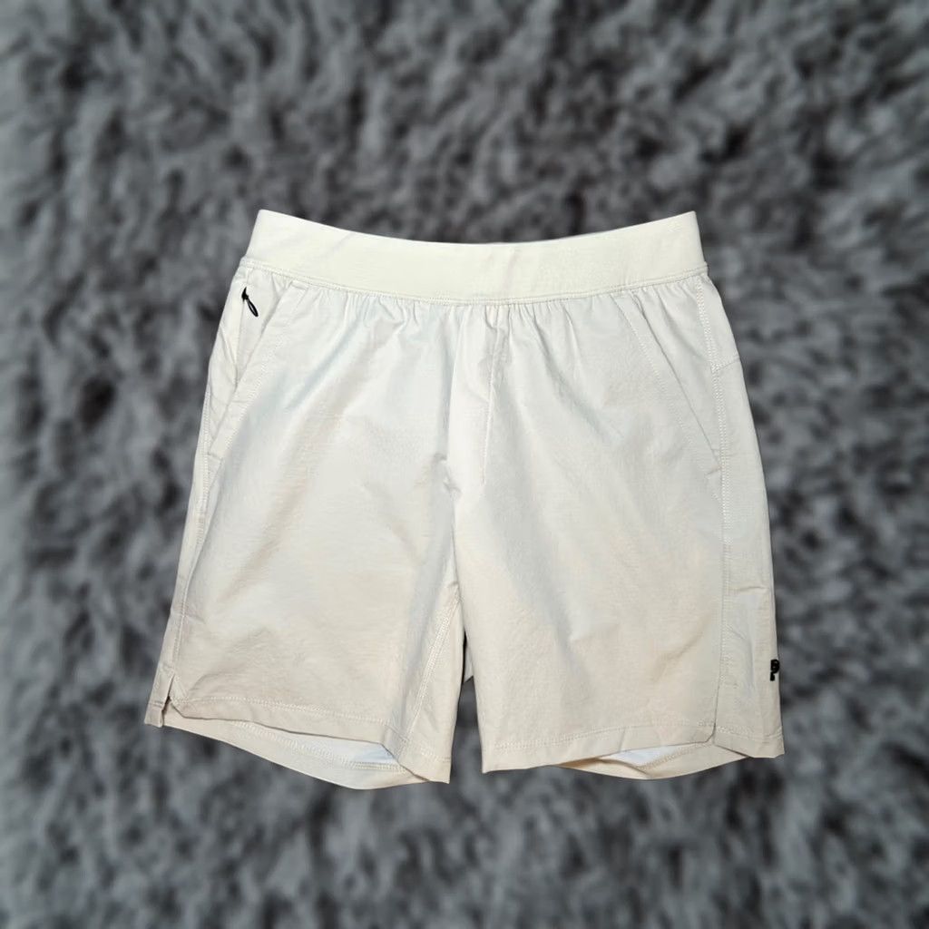 Vintage Public Rec Sand Flex Performance Shorts Men 28 Regular Athletic NWOT 28 Sand Cream NSFW? Size US 28 / EU 44 - 1 Thumbnail