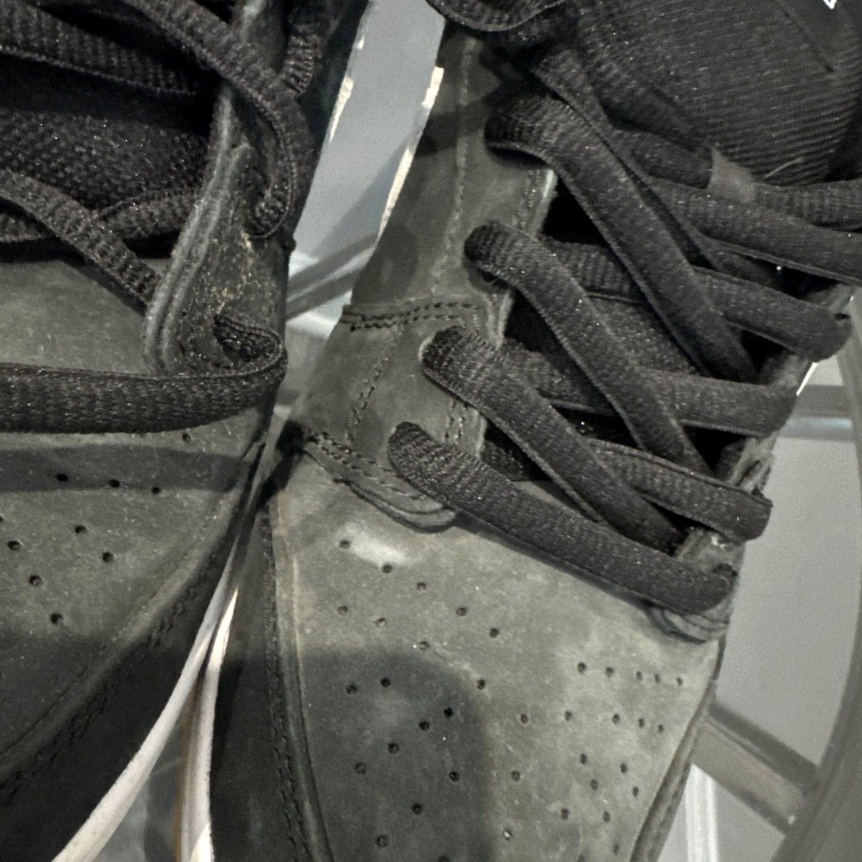 Nike Nike Sneaker Mens Black Dunk Low Pro Men Gum CD2563 Size READ DESCRIPTION Size US 13 / EU 46 - 7 Thumbnail