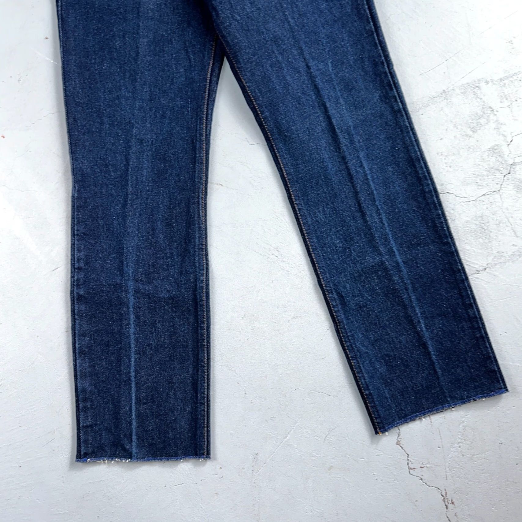 Levi's VINTAGE Levi's 505 Jeans Men 30x34 Dark Wash Cotton Denim 80s Retro Straight Style Size US 30 / EU 46 - 3 Thumbnail
