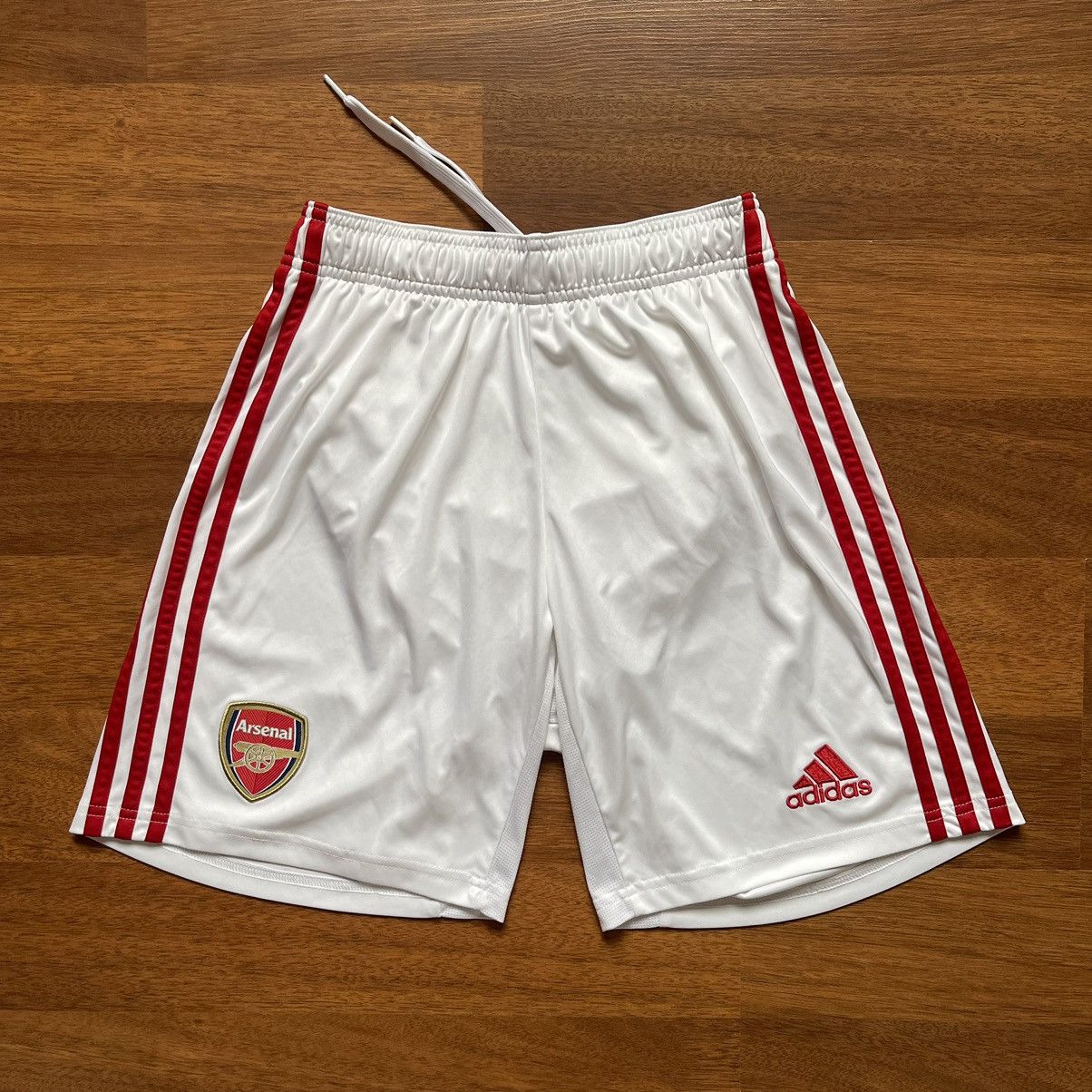 Adidas ARSENAL ADIDAS 2019/2020 FOOTBALL SOCCER HOME SHORTS Size US 30 / EU 46 - 1 Thumbnail