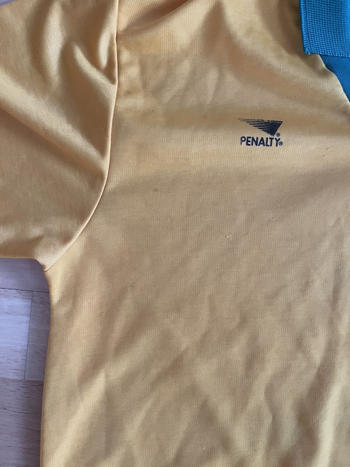 Penalty Incredibly Rare 1985 Brazil Home Football Shirt (M) Size US M / EU 48-50 / 2 - 10 Thumbnail