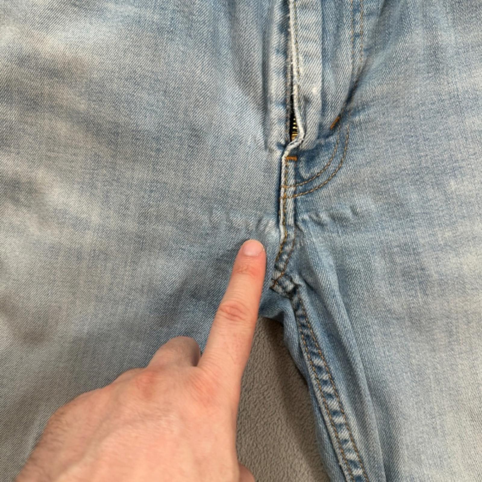 Levi's Levis 514 Mens Jeans 29x32 Blue Straight Fit Light Wash Size US 29 - 8 Thumbnail
