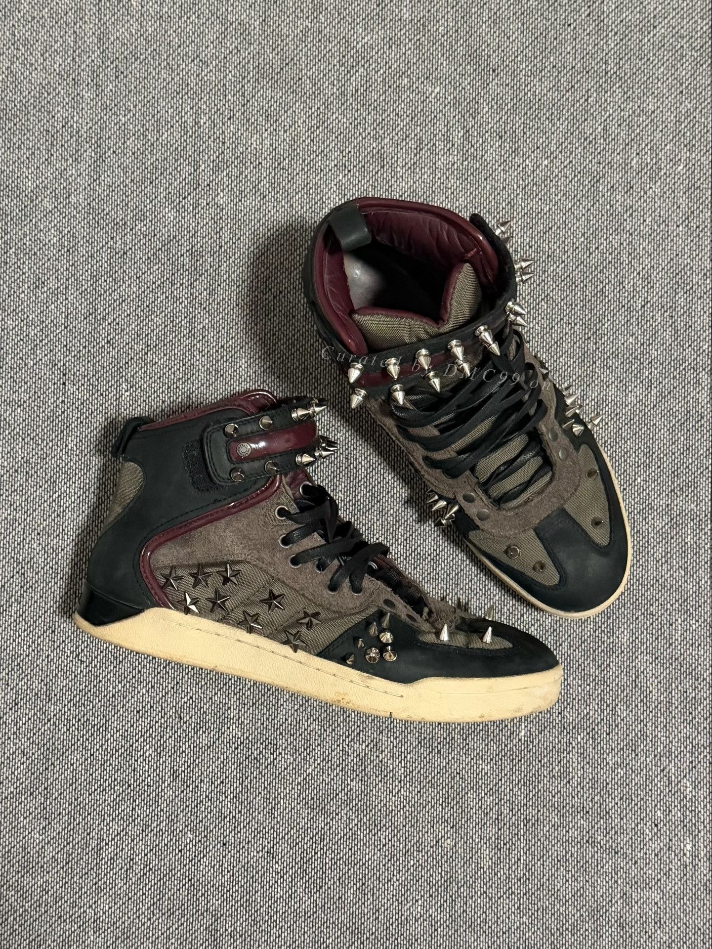 Vintage Vintage Diesel 12ss Rivet Star Sneakers Size US 9 / EU 42 - 1 Thumbnail