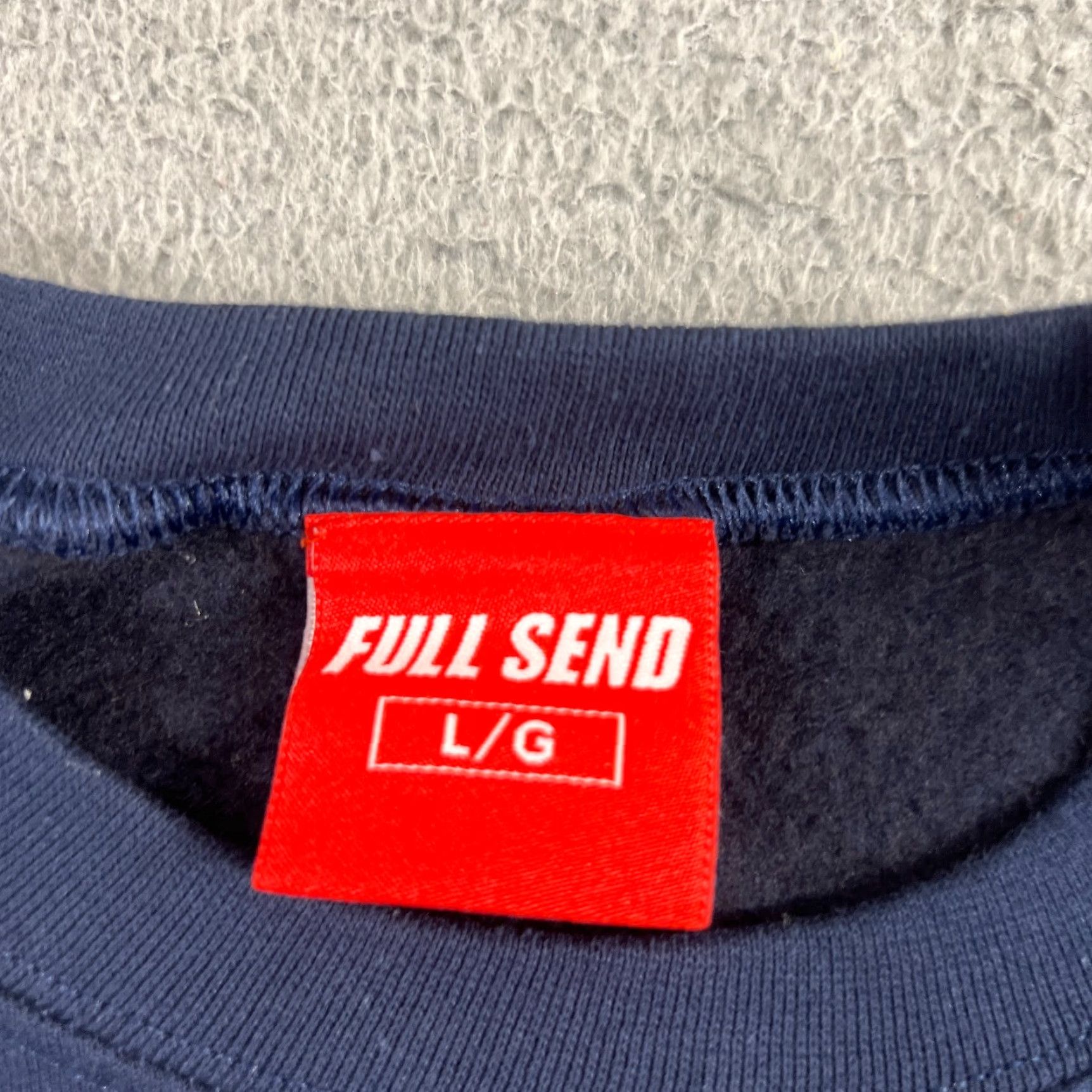 Vintage VINTAGE Full Send Christmas Sweatshirt Crewneck Pullover Mens Large Blue Merry Sendmas Size US L / EU 52-54 / 3 - 4 Thumbnail