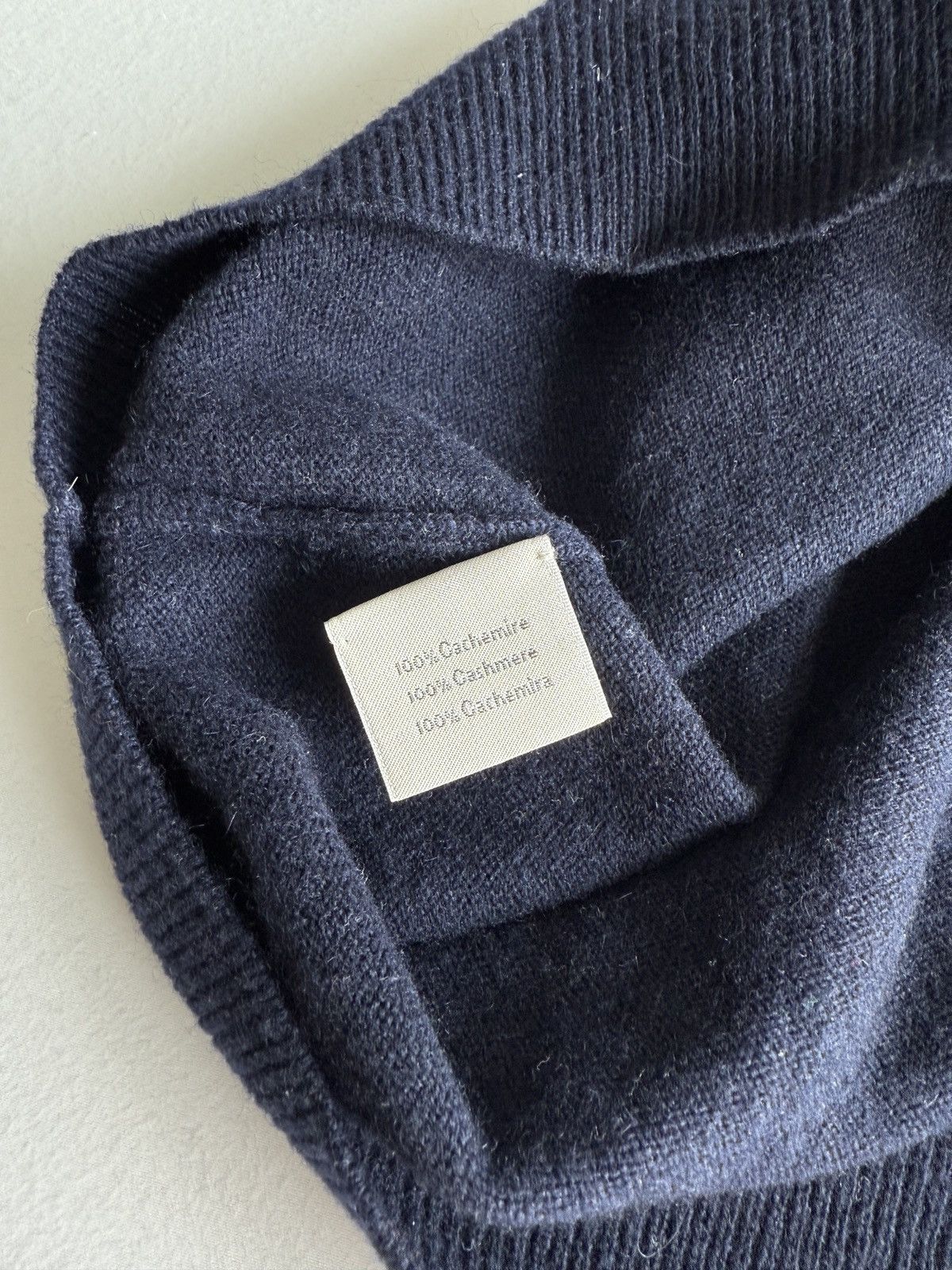 Hermes Hermes Midnight Blue Cashmere Sweater Size US L / EU 52-54 / 3 - 5 Thumbnail