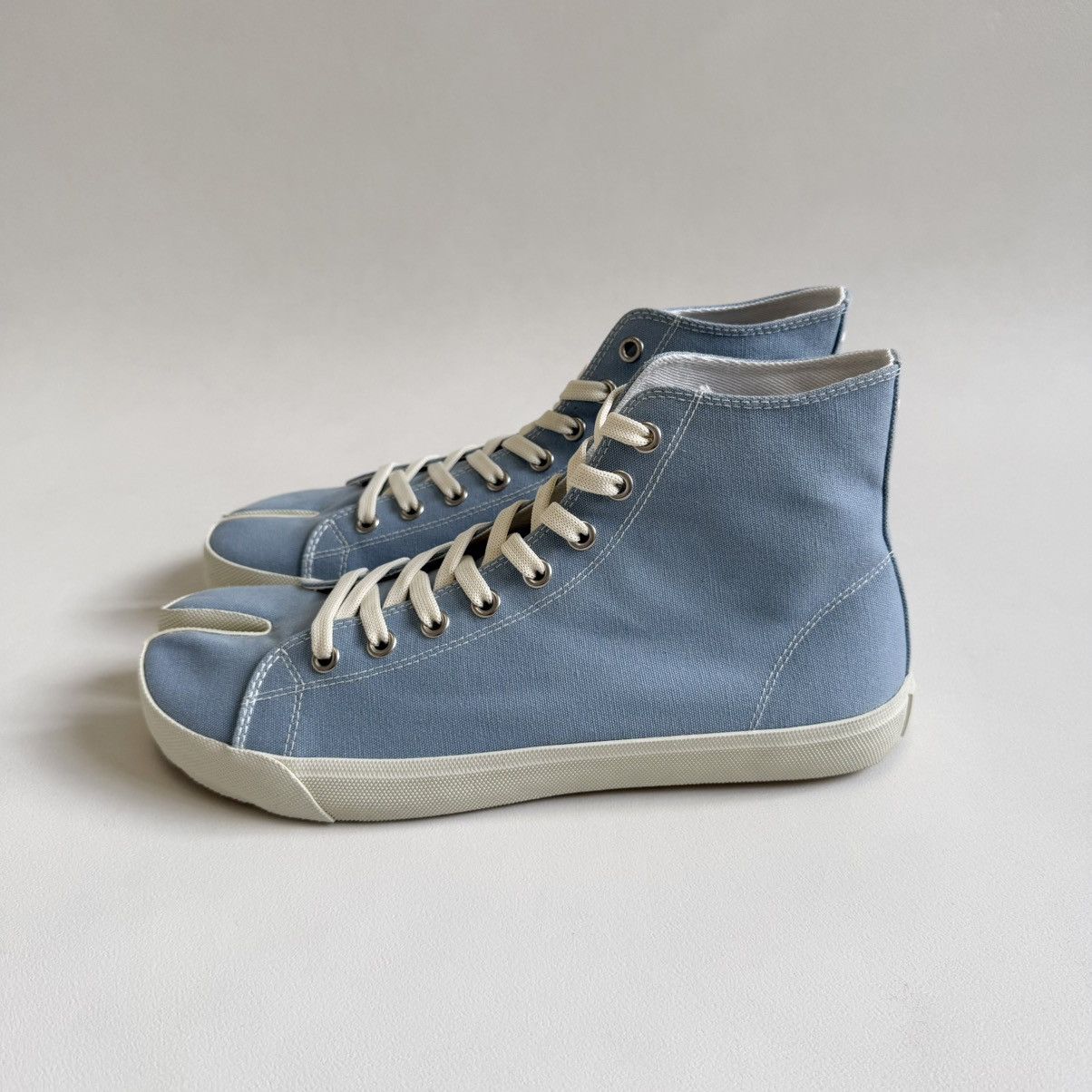 Maison Margiela Light Blue High Top Tabi Sneakers Size US 11 / EU 44 - 3 Thumbnail