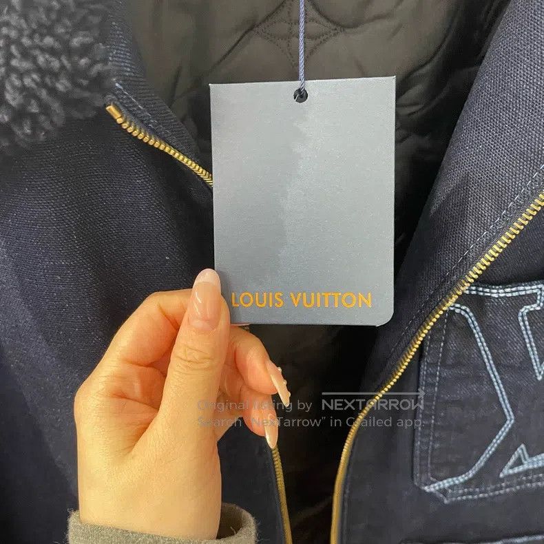 Louis Vuitton Louis Vuitton Blue patch logo denim jacket Size US S / EU 44-46 / 1 - 5 Thumbnail