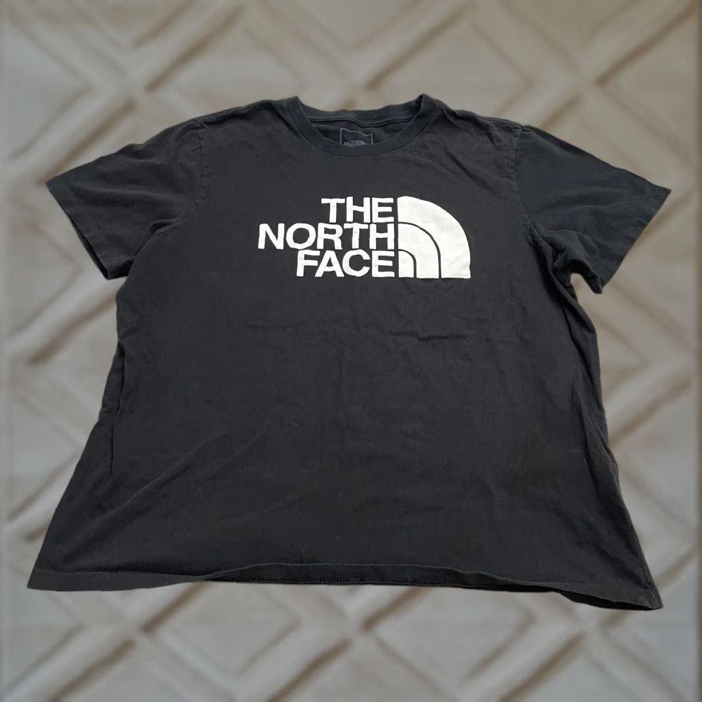 The North Face The North Face Shirt XL Black Graphic Tee Casual Womens Size XL / US 12-14 / IT 48-50 - 1 Thumbnail
