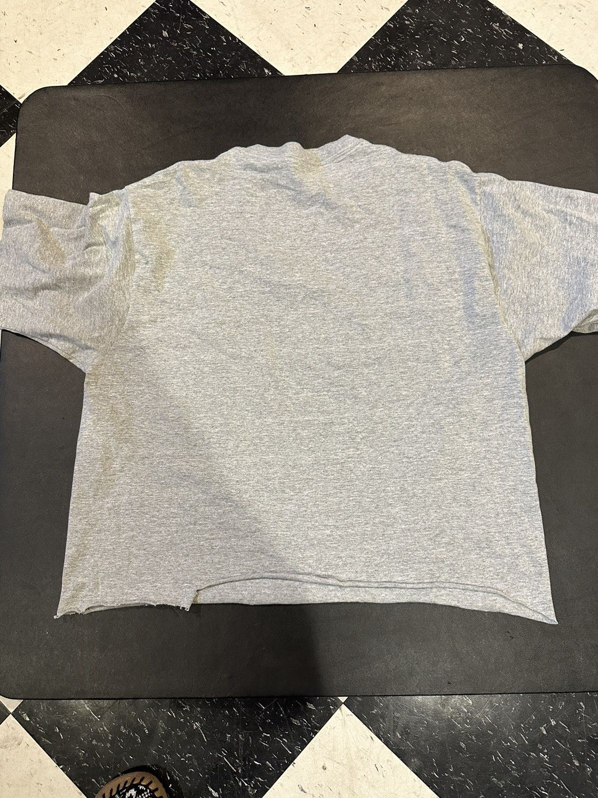 NHL × Red Wing × Vintage Scissor Cut Cropped Red Wing Stanley Cup T Shirt Size US XL / EU 56 / 4 - 3 Thumbnail