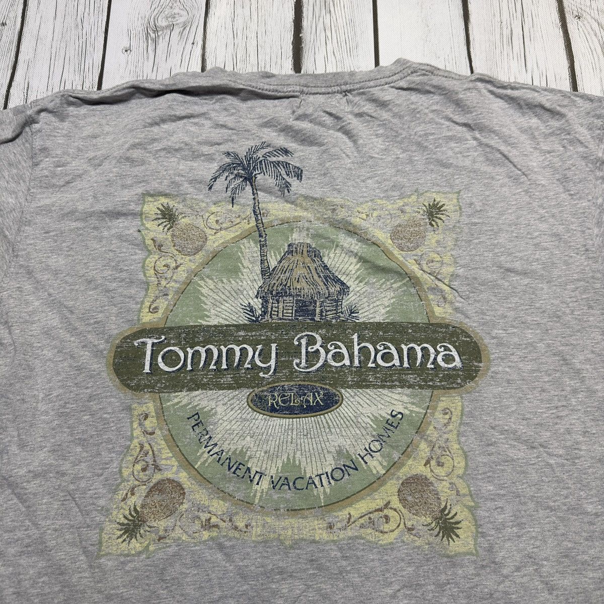 Tommy Bahama × Vintage Vintage Tommy Bahama tee Size US L / EU 52-54 / 3 - 3 Thumbnail