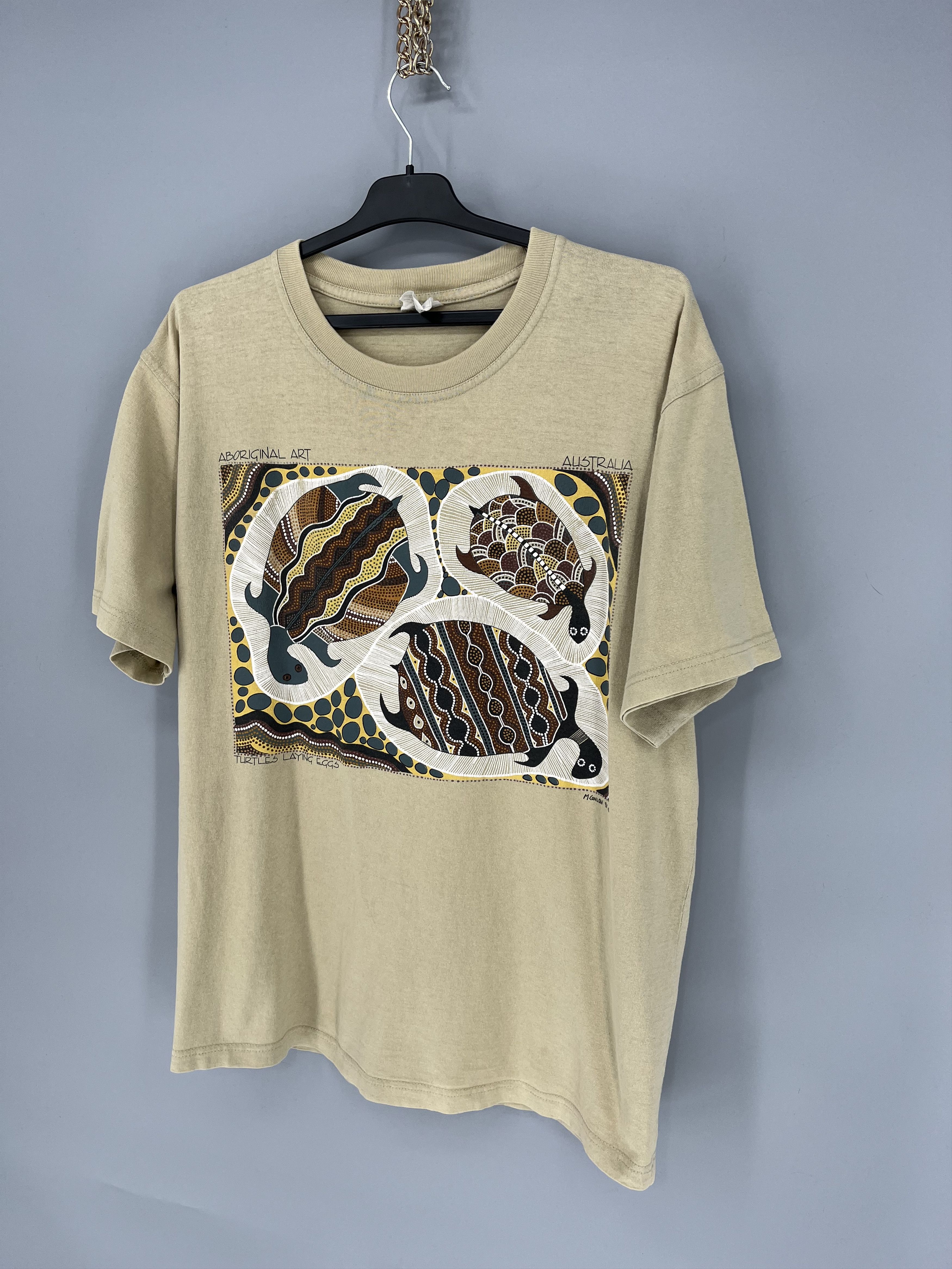 Vintage Vintage 1991 Max Conlon Turtles Laying Eggs Aboriginal Art Size US XL / EU 56 / 4 - 3 Thumbnail