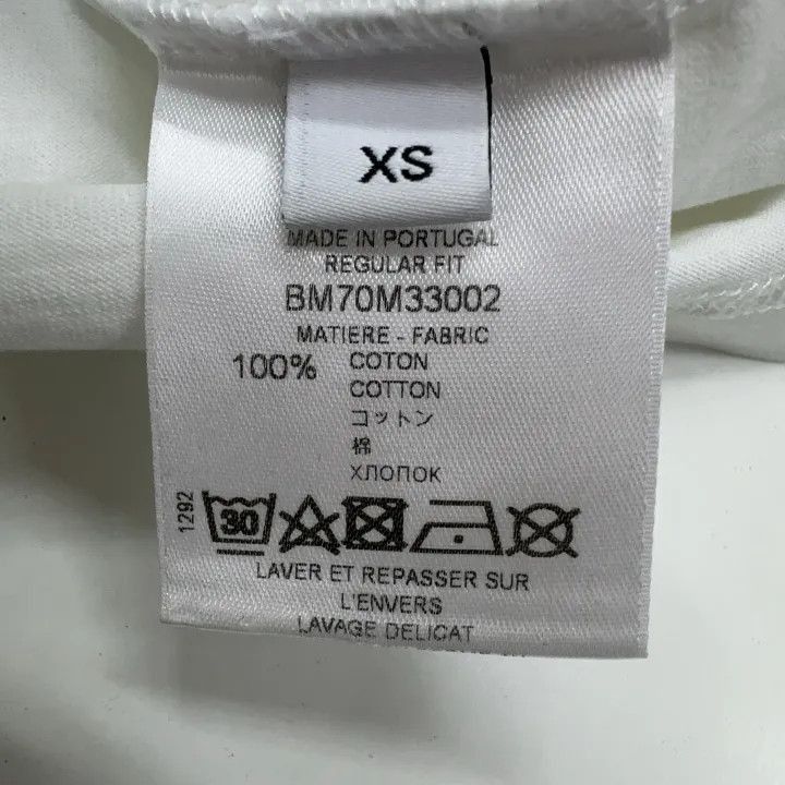 Givenchy Givenchy Givenchy Distressed Logo Short Sleeve TShirt -250 Size US XS / EU 42 / 0 - 5 Thumbnail