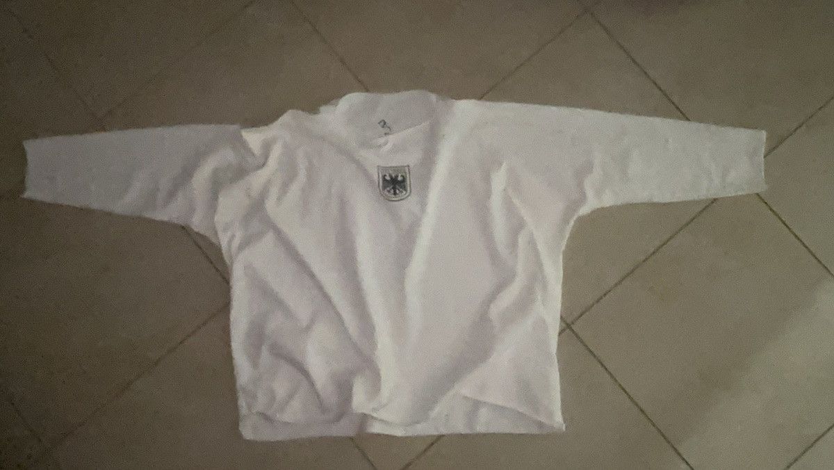 Yeezy Yeezy era vultures long sleeve t-shirt Size US L / EU 52-54 / 3 - 2 Thumbnail