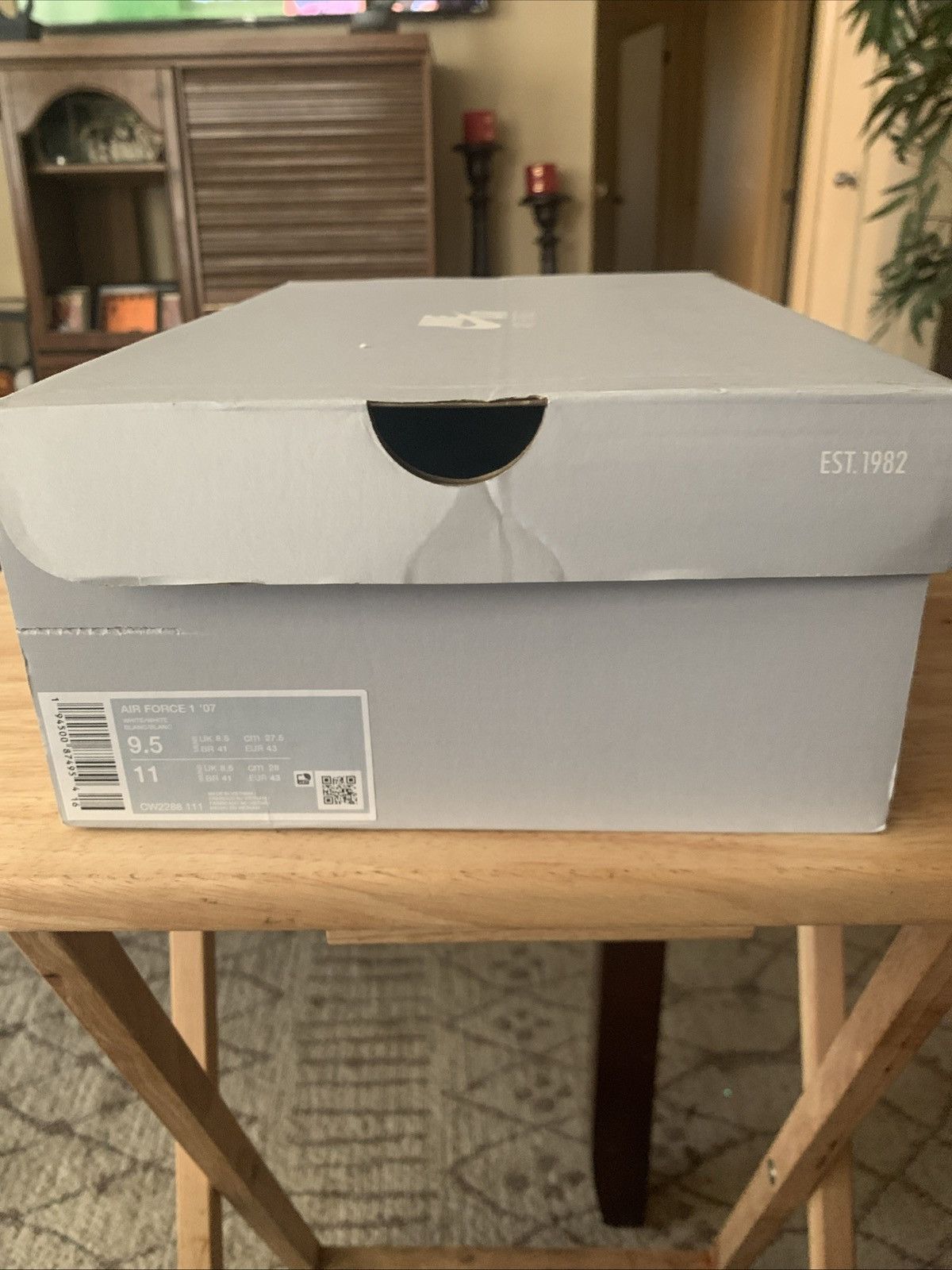 Nike air force 1 07 triple white Size US 9.5 / EU 42-43 - 1 Thumbnail