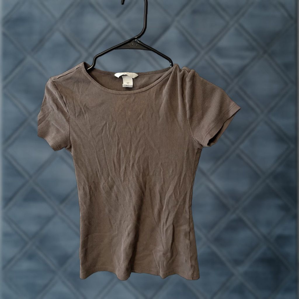 H&M H&M Top Women Brown Solid Cotton Blend Short Sleeve T-Shirt Crew Neck Cap Sleeve Slimming All Seasons Easy Care Regular Size S Casual Vintage: No Size S / US 4 / IT 40 - 1 Thumbnail