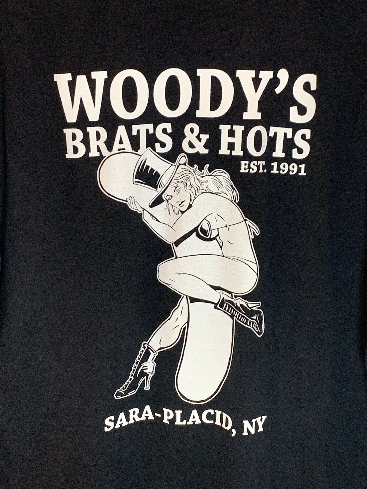 Vintage *RARE* Vintage Woody’s Brats & Hots Pinup Glizzy NY T-Shirt Size US XL / EU 56 / 4 - 2 Thumbnail