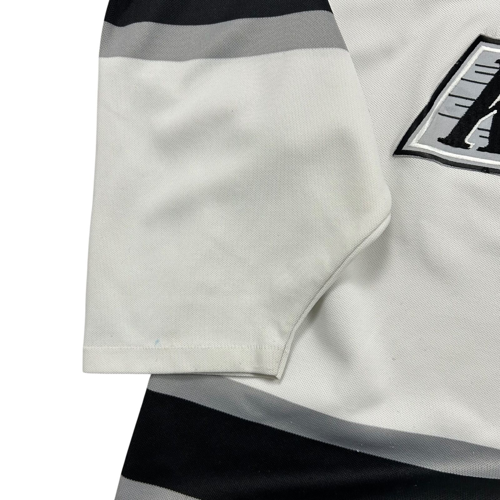 NHL RARE VTG 90s NHL LOS ANGELES KINGS CCM HOCKEY JERSEY Size US M / EU 48-50 / 2 - 8 Thumbnail