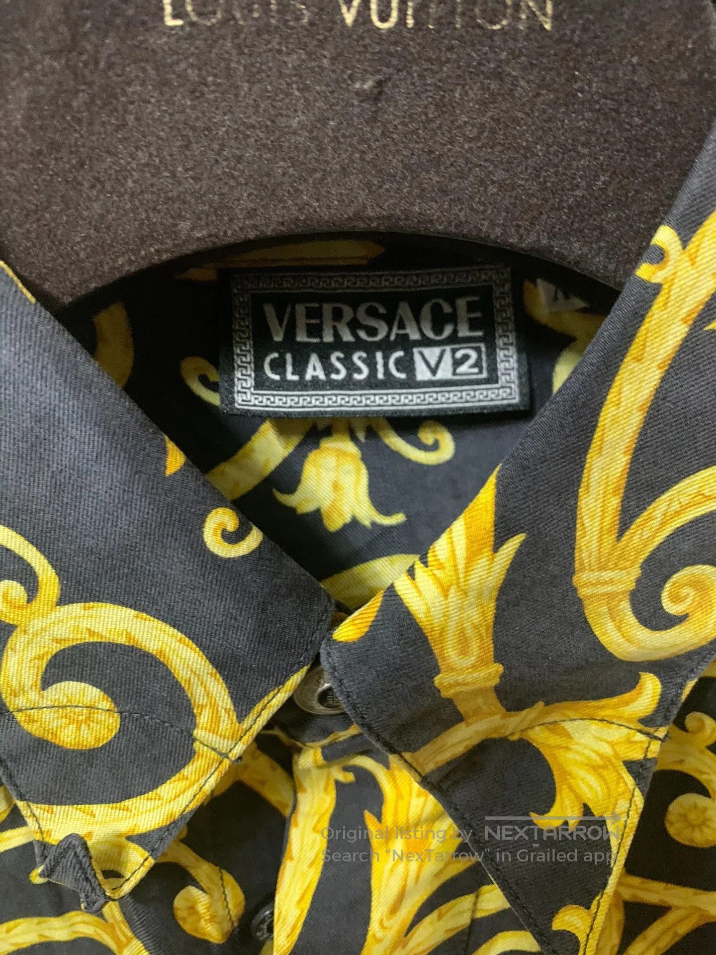 Versace Versace Vintage Men's Silk Shirt. Size US M / EU 48-50 / 2 - 4 Thumbnail