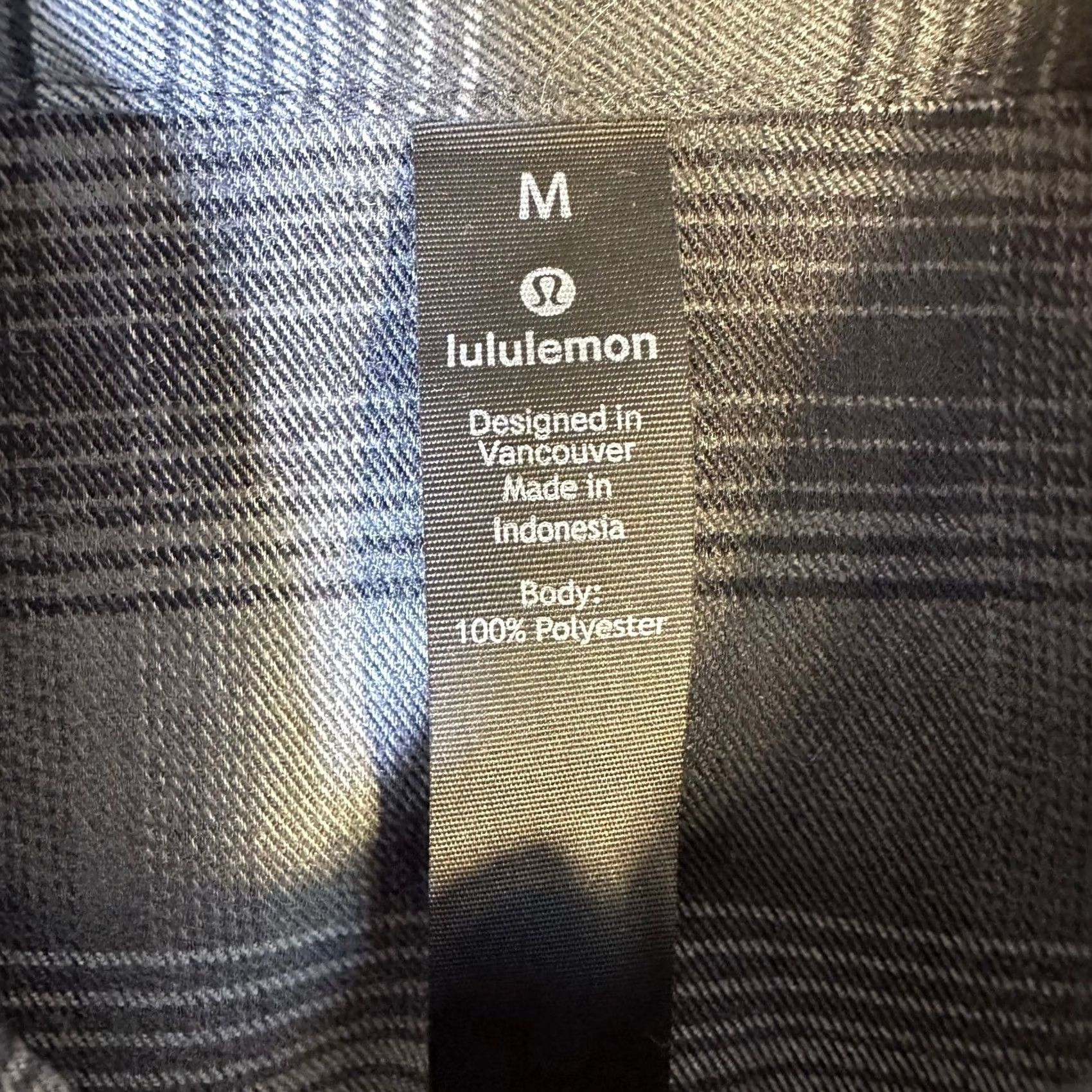 Lululemon Lululemon Mason Peak Long Sleeve Flannel Shirt Mens M Grey Black Plaid Button-Up Pocket Zipper Moisture Wicking Quick Dry Casual Outdoor Pastel? Size US M / EU 48-50 / 2 - 4 Thumbnail