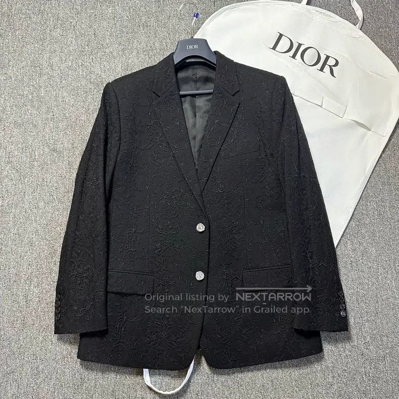 Dior Dior Embossed embroidered floral suit Size 54R - 1 Thumbnail