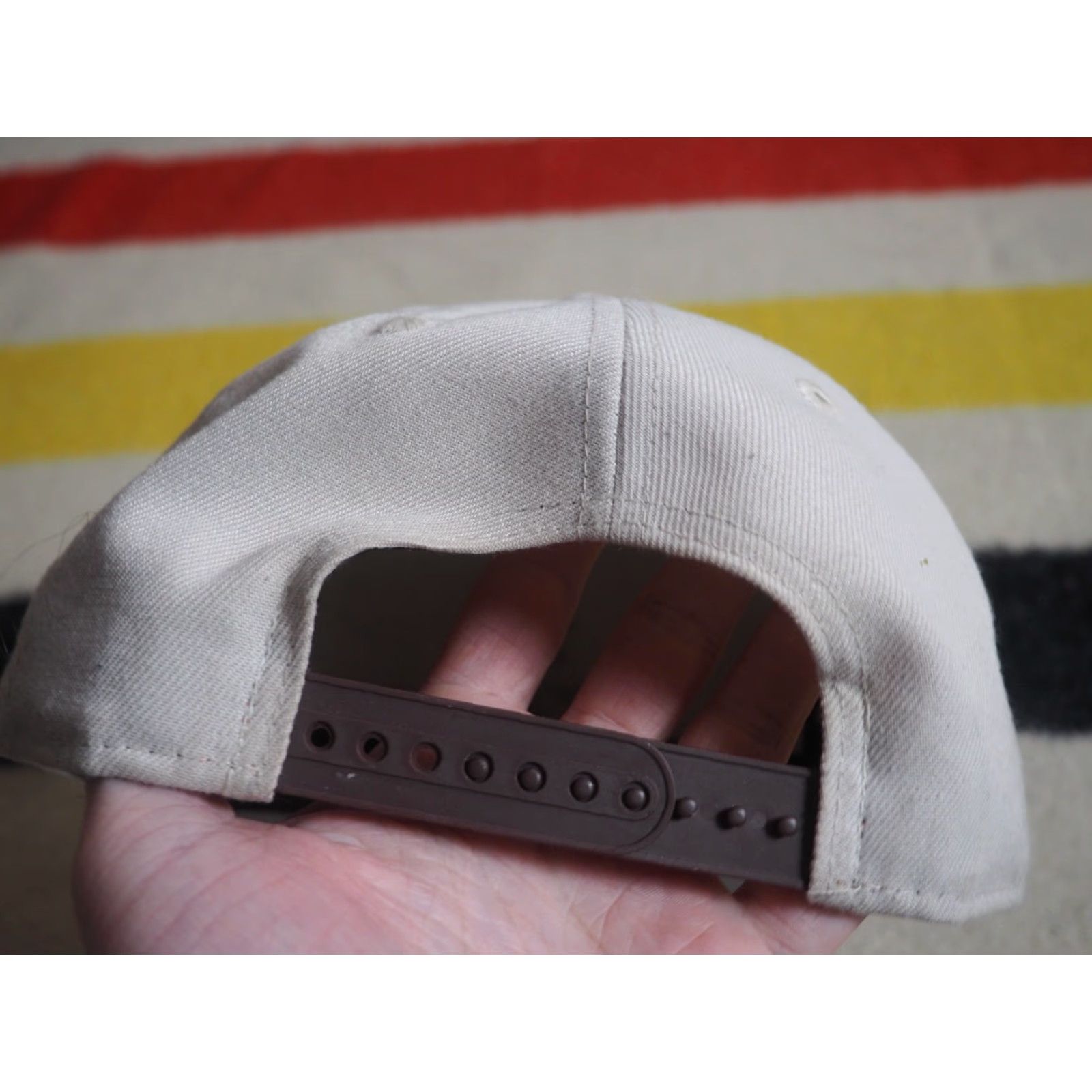 New Era New Era Nickelodeon Wild Thornberrys Tan Beige 9Fifty Snapback Hat Cap OSFM Size ONE SIZE - 6 Thumbnail