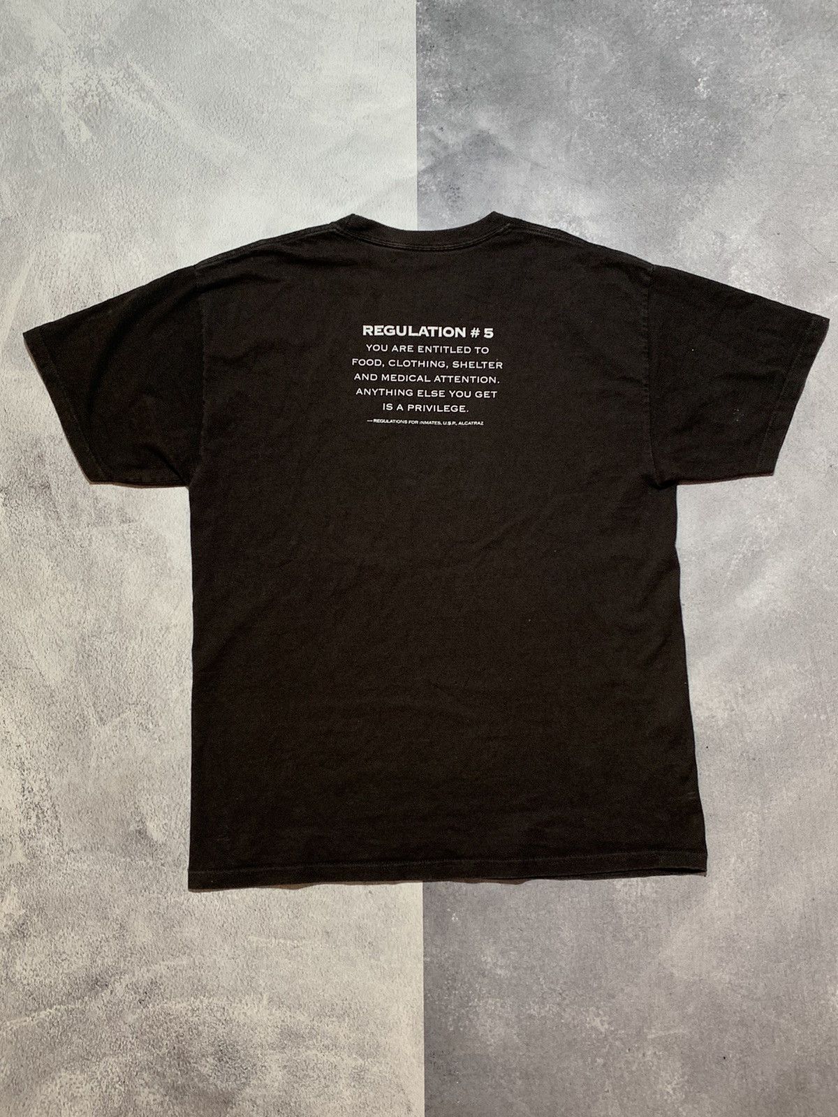 Vintage Vintage Y2K Alcatraz sun faded band tee big logo size L Size US L / EU 52-54 / 3 - 6 Thumbnail