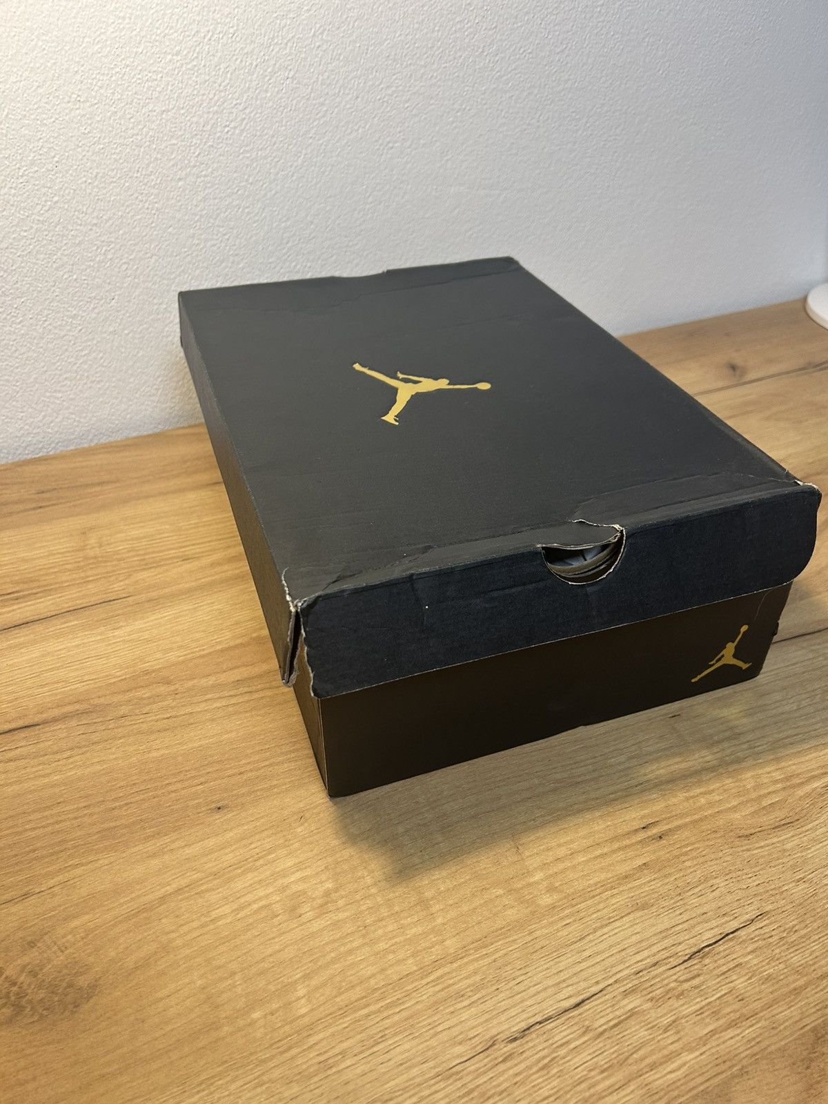Jordan Brand Air Jordan 1 mid se Crimson tint Size US 14 / EU 47 - 4 Thumbnail