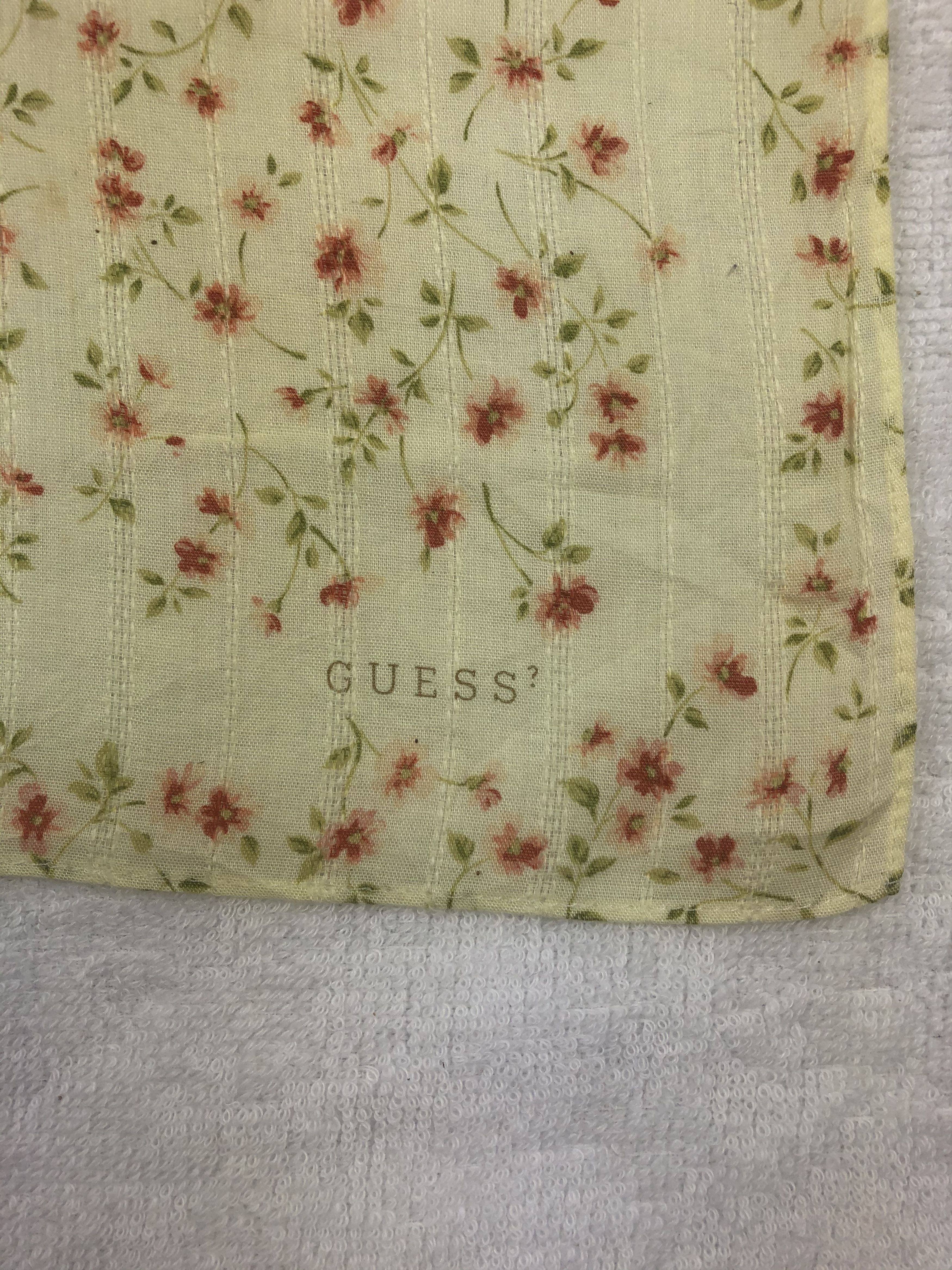 Guess × Vintage Guess Handkerchief / Bandana / Neckerchief Size ONE SIZE - 4 Thumbnail