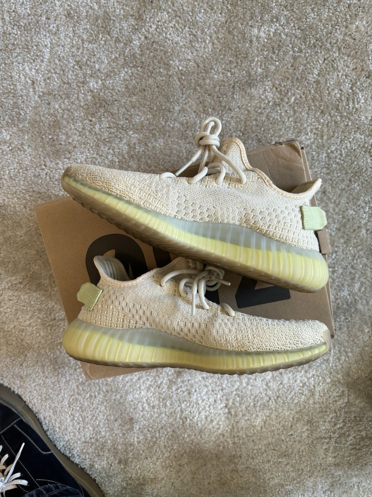 Yeezy adidas Yeezy Boost 350 V2 Flax Size US 8 / EU 41 - 2 Thumbnail