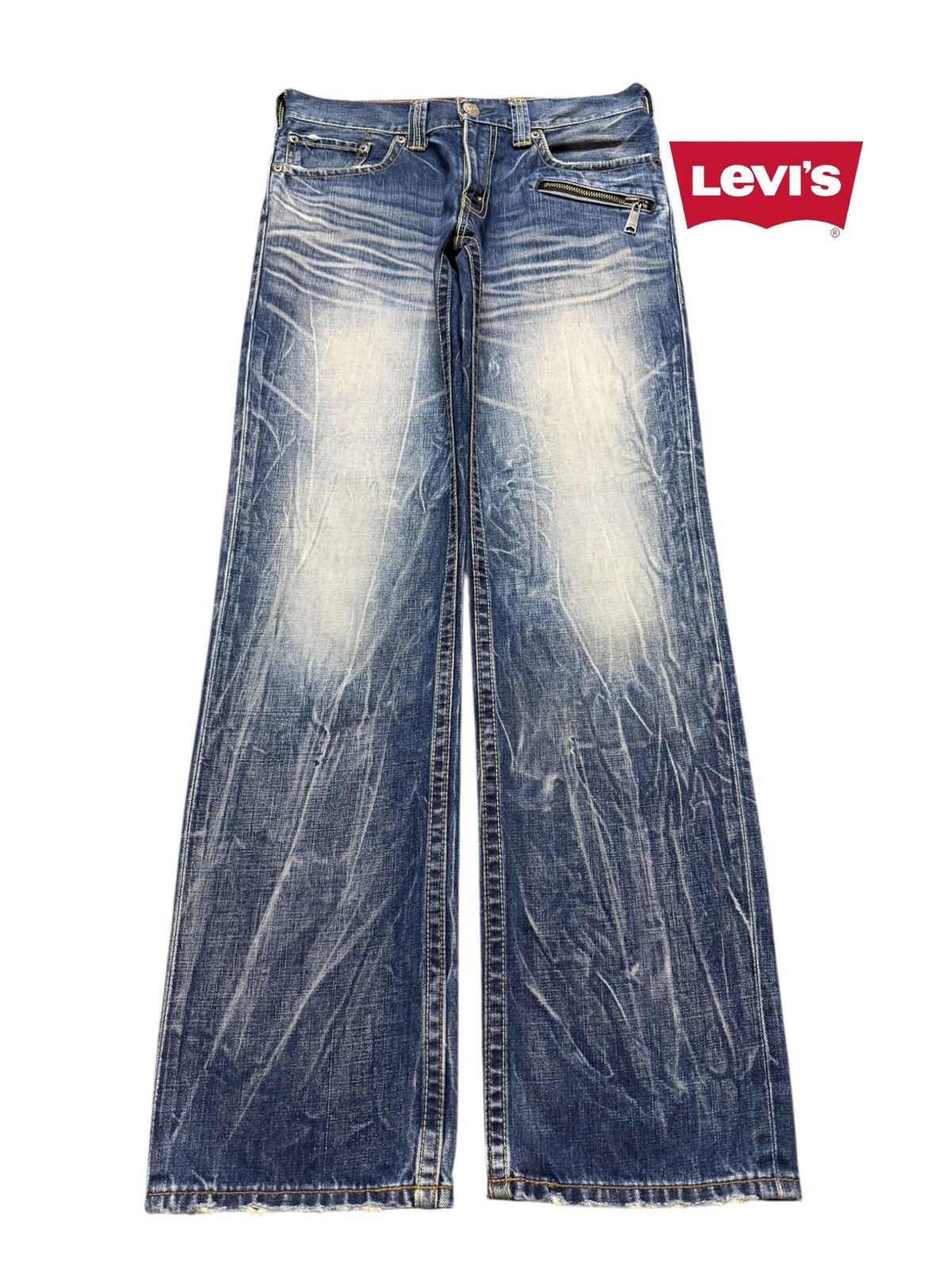 Vtg 90s Levis 702 Blue Faded Thunder Wash Whisker Straight