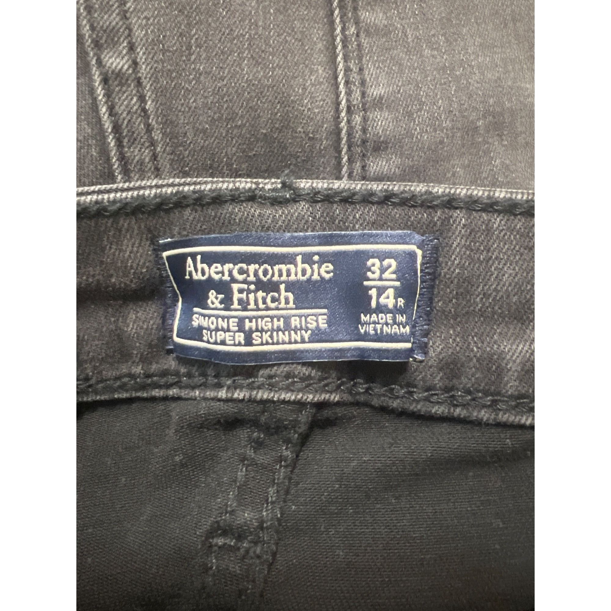 Abercrombie & Fitch Abercrombie & Fitch Simone High Rise Super Skinny Ripped Bla Size 36" / US 14 / IT 50 - 6 Thumbnail