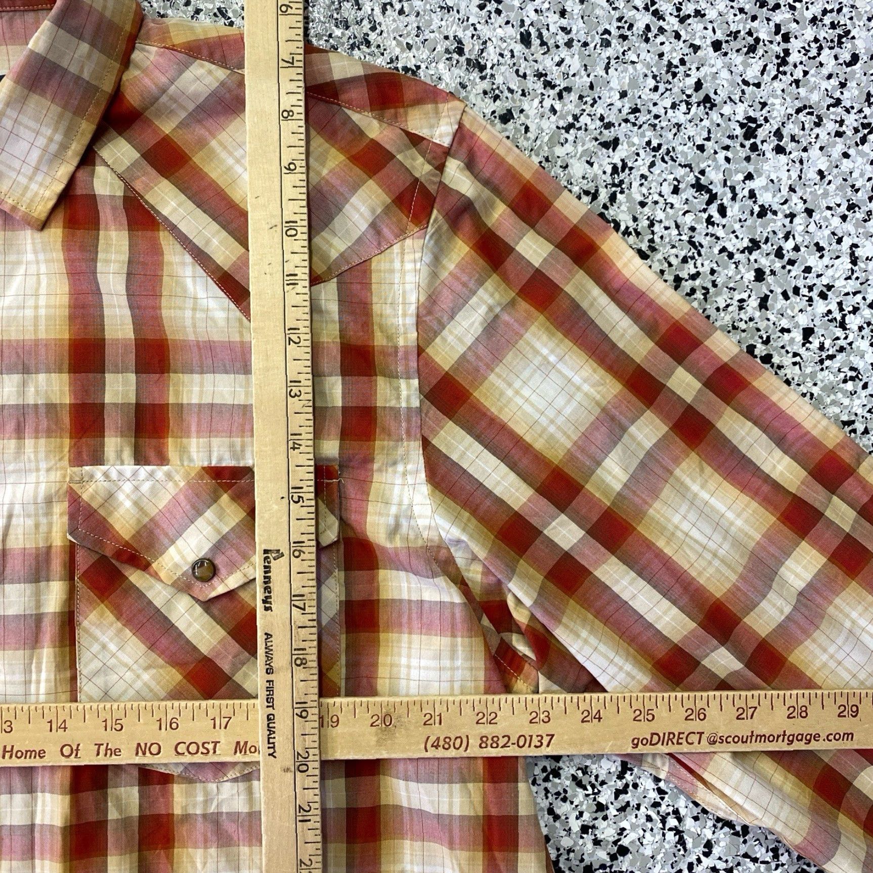 Pendleton Pendleton Pearl Snap Frontier Western Shirt Men’s XL Red Plaid, Button-Up, Long Sleeve, Pearl Snaps, Casual, Regular Fit, Cotton Size US XL / EU 56 / 4 - 2 Thumbnail