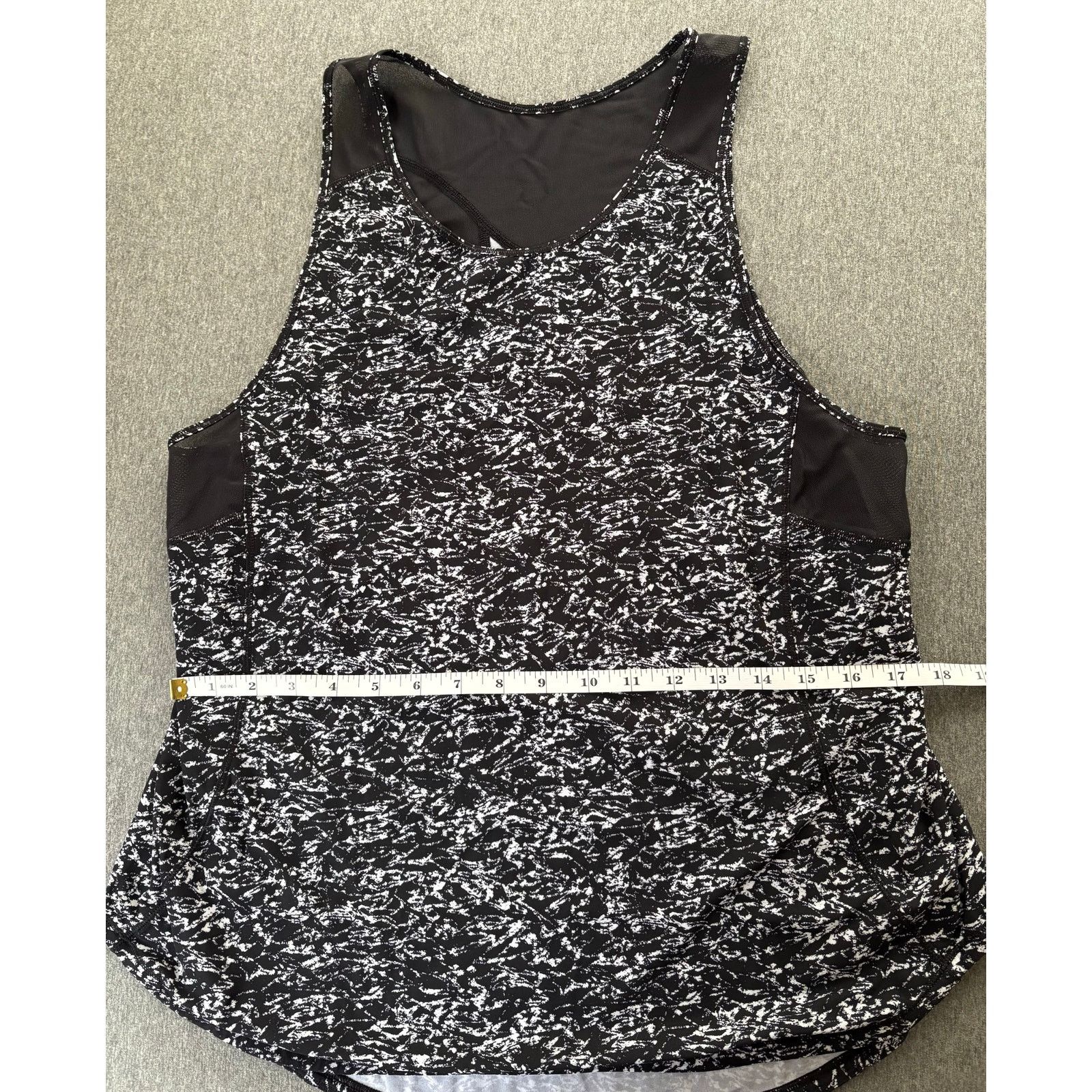 Lululemon Lululemon | Yoga Sculpt Sleeveless Mesh Tank | Medium Size M / US 6-8 / IT 42-44 - 4 Thumbnail