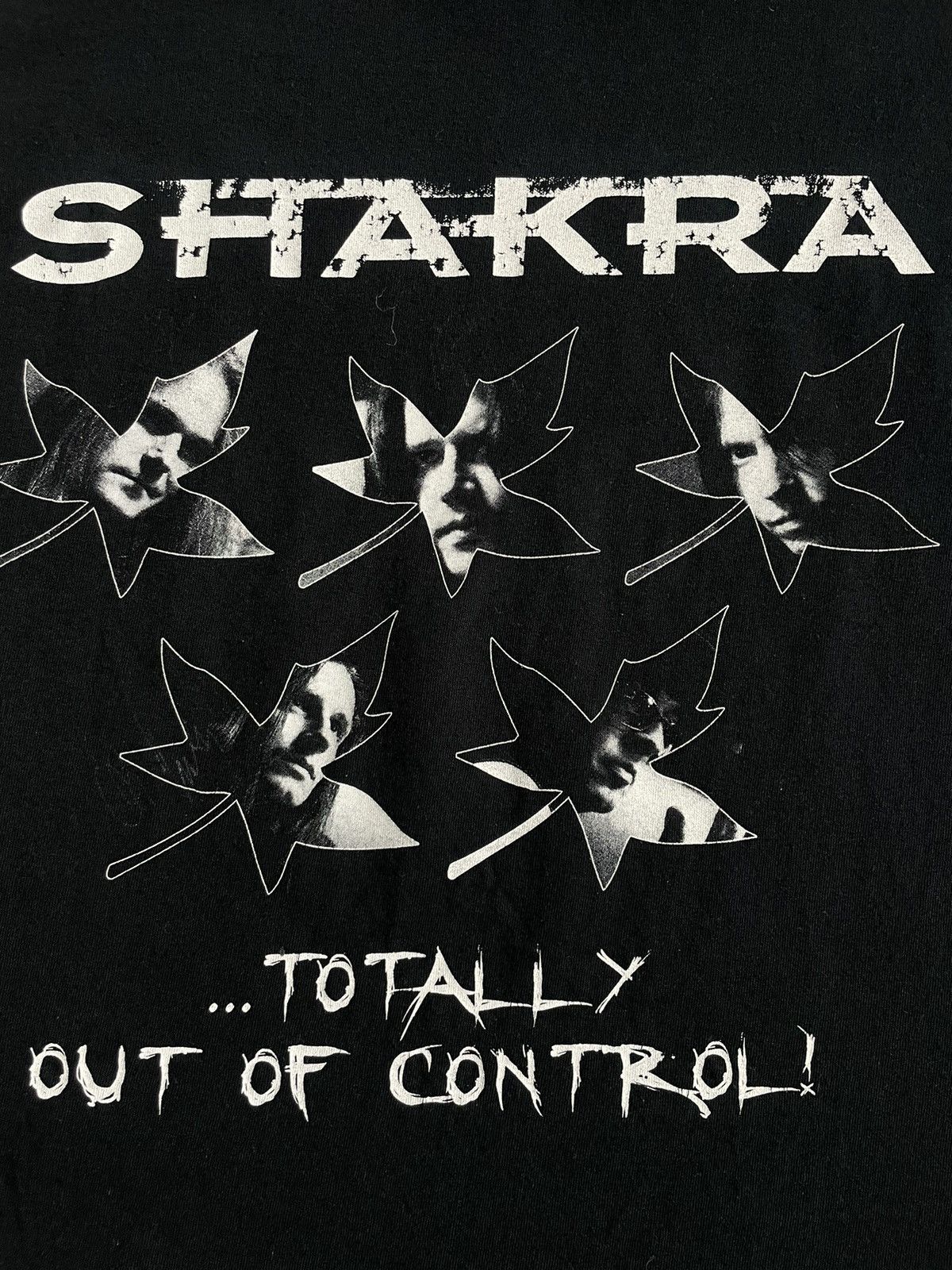 Band Tees Vintage Shakra 00’s Band Tees Hard Rock RARE Size US M / EU 48-50 / 2 - 5 Thumbnail