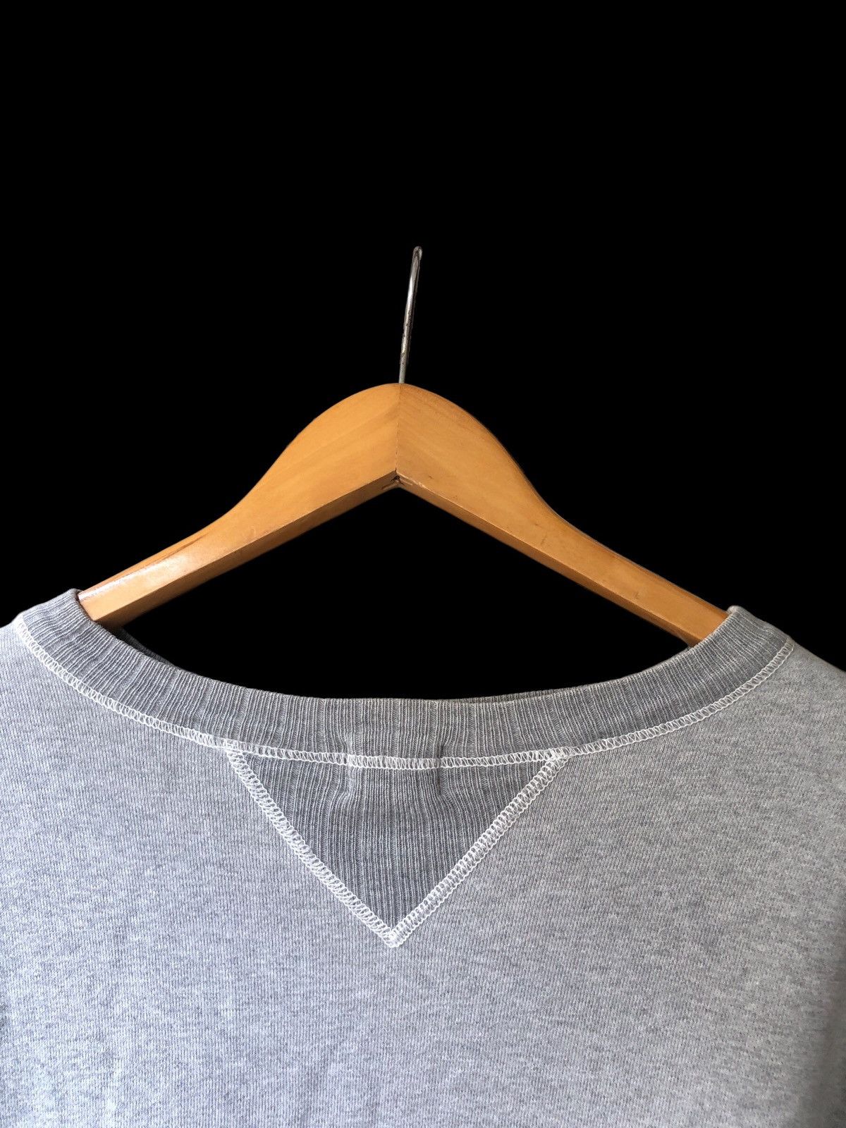 Japanese Brand SWEET WATER DOUBLE V TWO TONE SWEATSHIRT Size US L / EU 52-54 / 3 - 5 Thumbnail