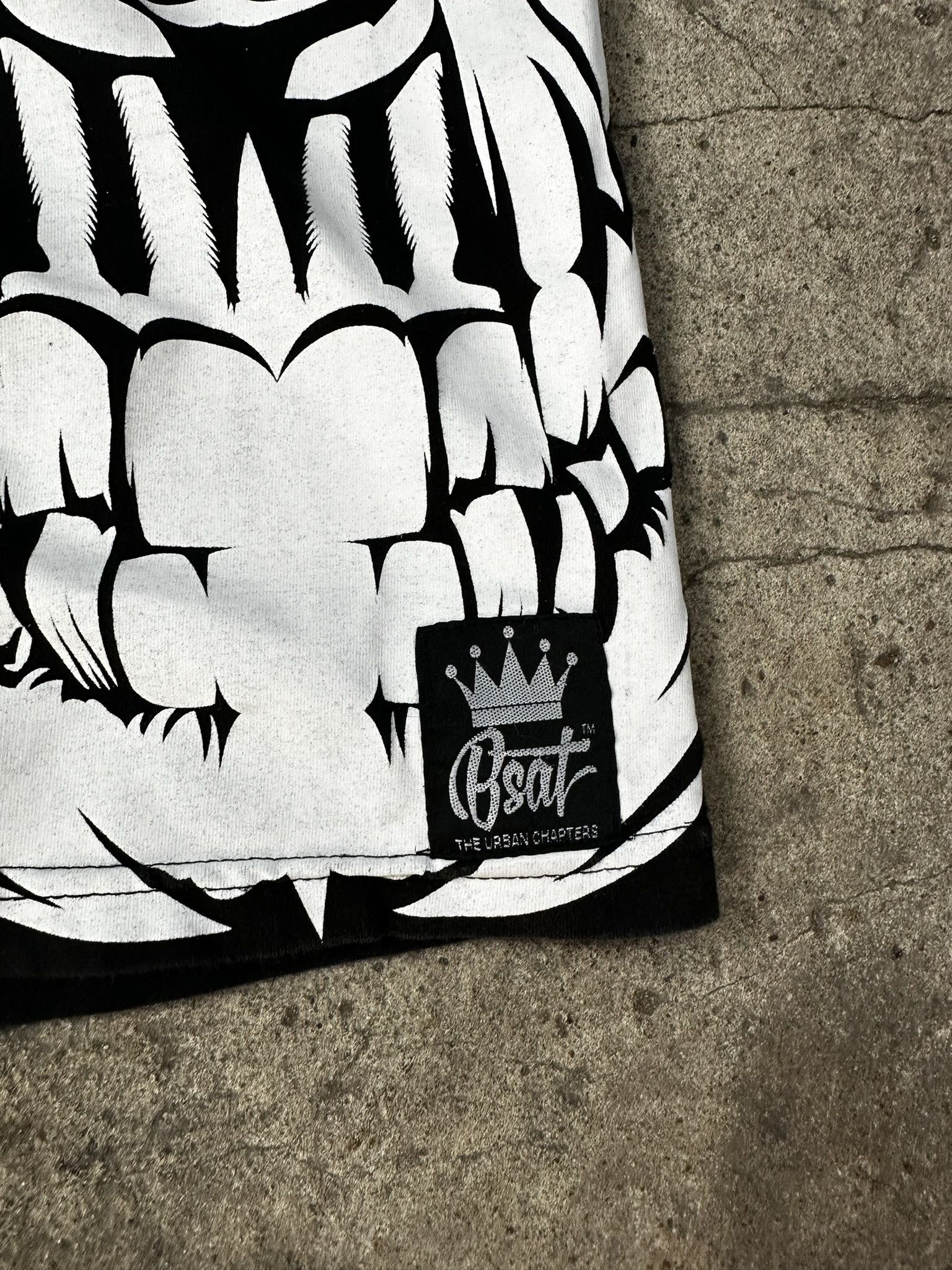 Vintage Crazy Y2k Skull Skeleton Rap Hiphop T-shirt 2000s Size US M / EU 48-50 / 2 - 3 Thumbnail