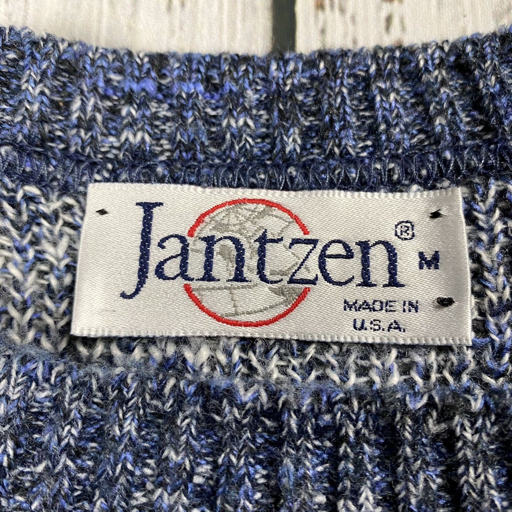 Jantzen VINTAGE JANTZEN PULLOVER SWEATER M BLUE ACRYLIC GEOMETRIC CHRISTMAS WINTER Mens Size US M / EU 48-50 / 2 - 3 Thumbnail