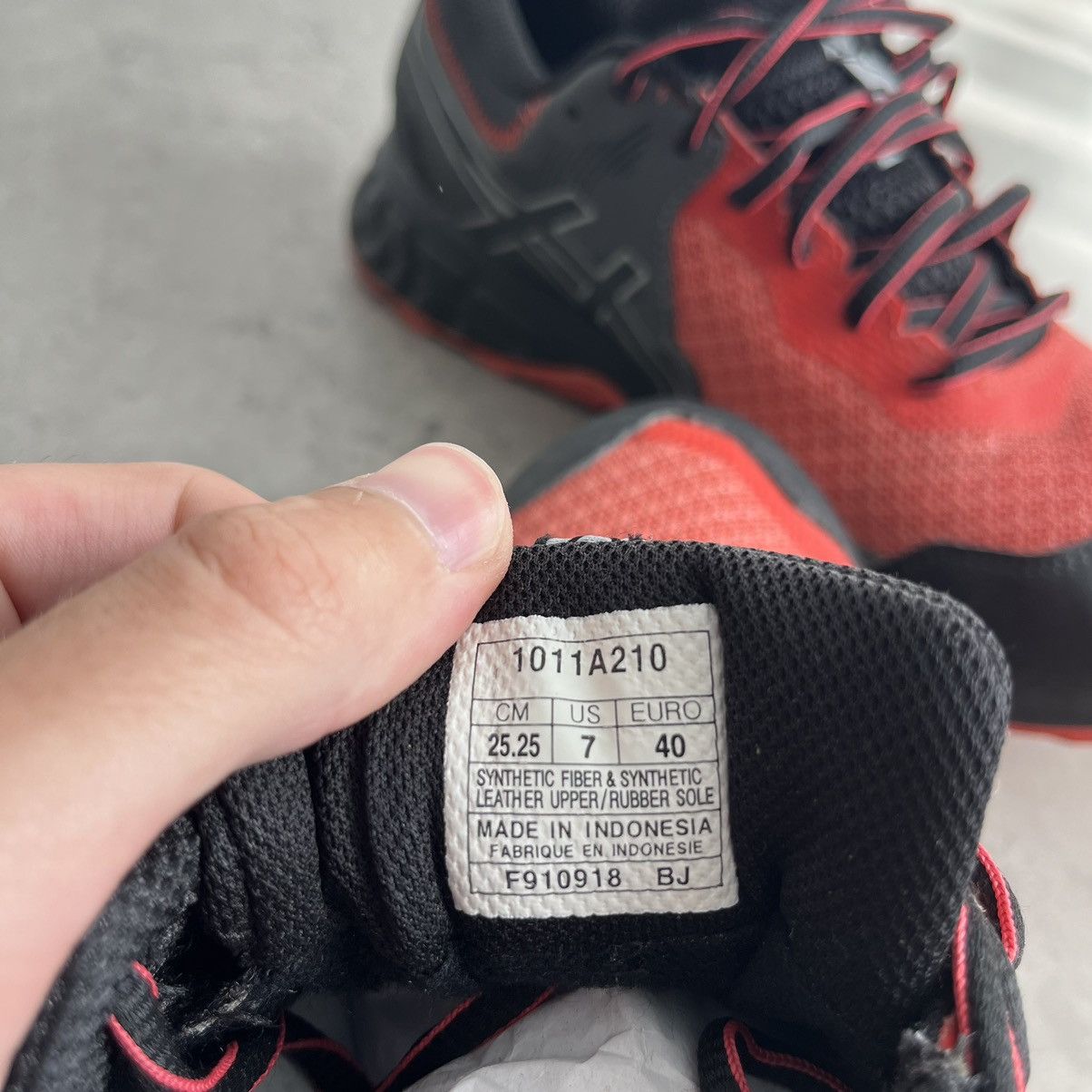Asics ASICS GEL-SONOMA 4 G-TX Size US 7 / EU 40 - 8 Thumbnail