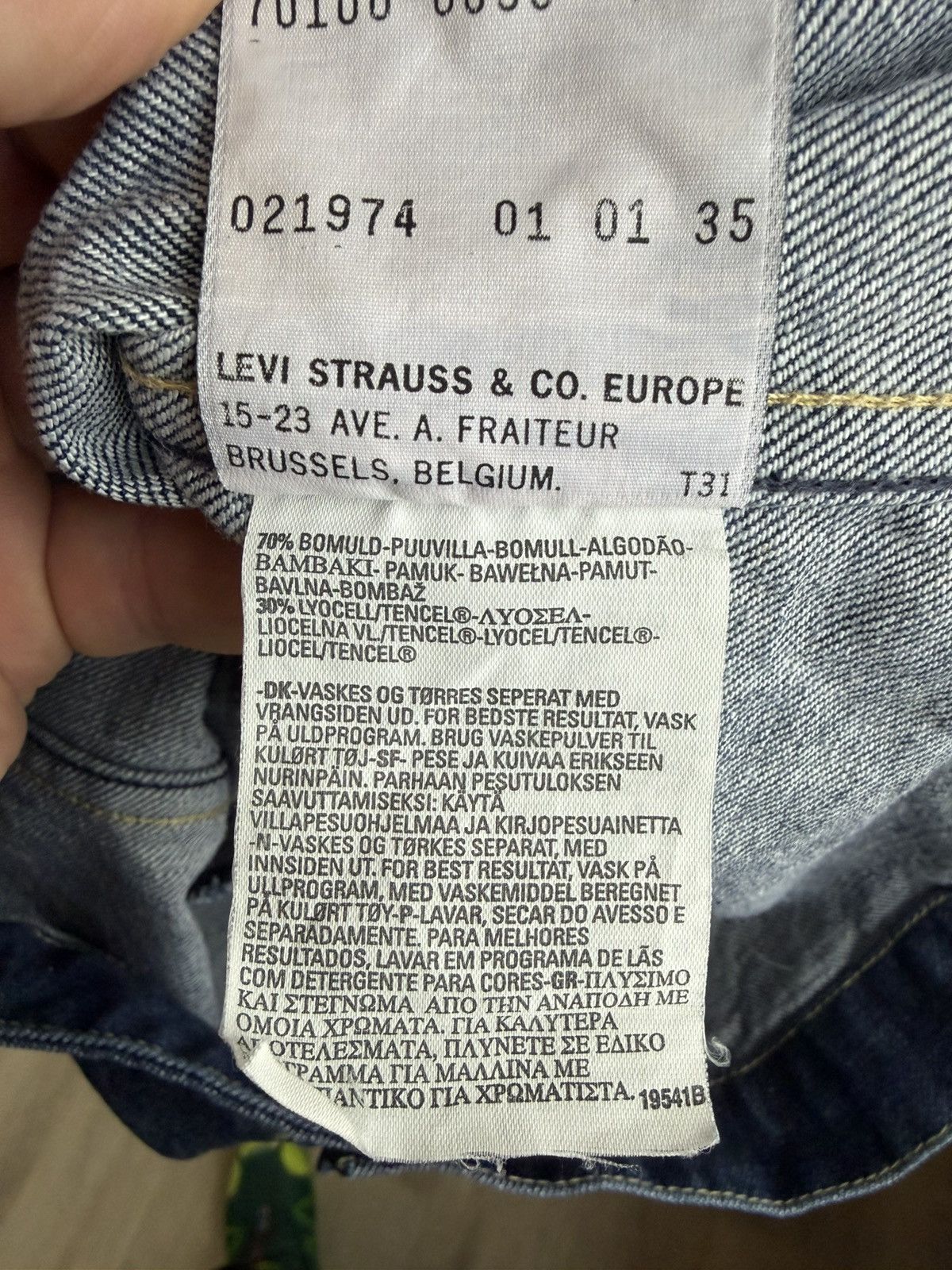 Levi's Vintage 90s Levis Engineered Denim Jacket size M Y2K Levi's Size US M / EU 48-50 / 2 - 11 Thumbnail