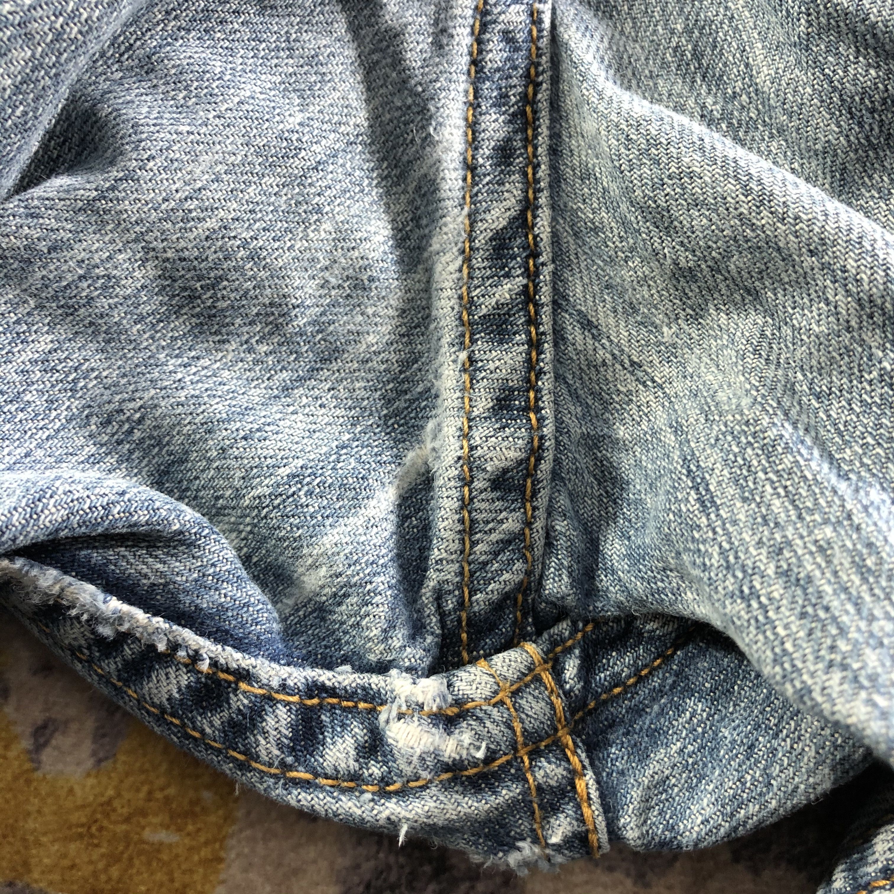 Levi's × Vintage Vintage Blue Wash Levis 559 Jeans-JM3386 Size US 40 / EU 56 - 7 Thumbnail