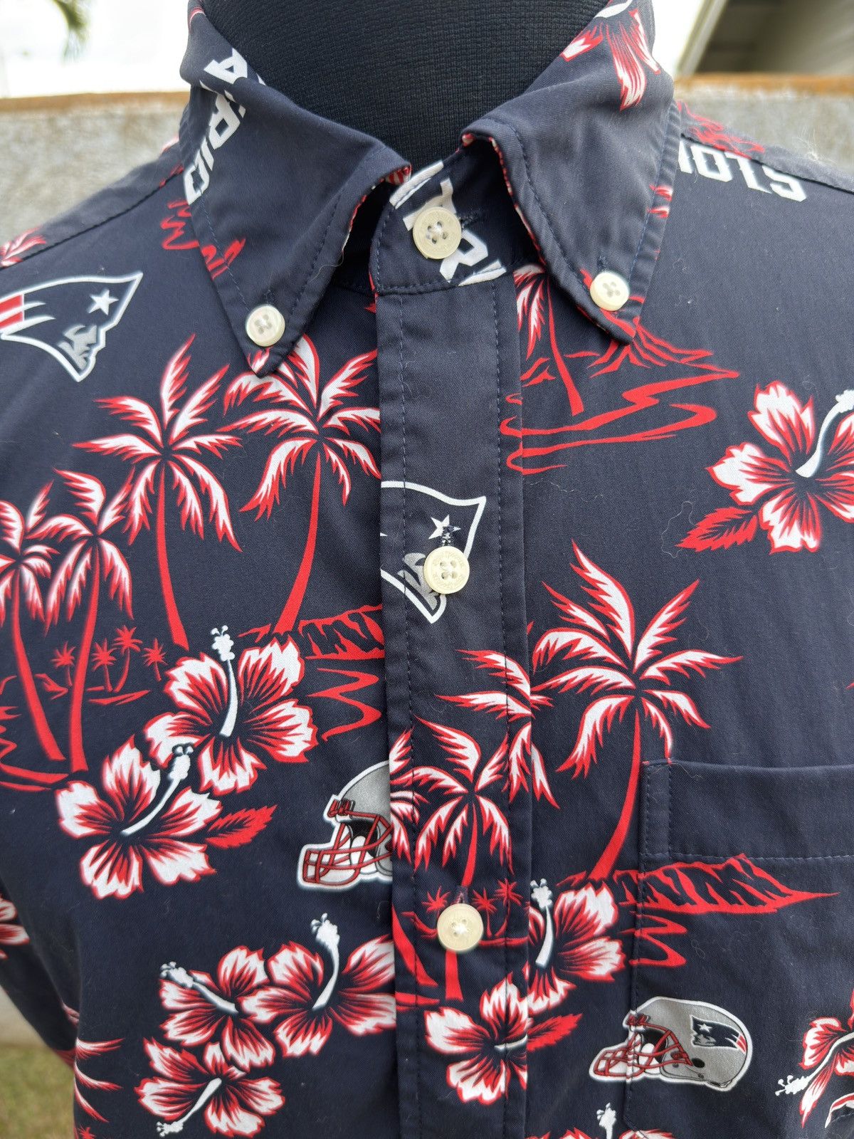 Reyn Spooner Reyn Spooner New England Patriots Hawaiian Football Men's S Size US S / EU 44-46 / 1 - 3 Thumbnail