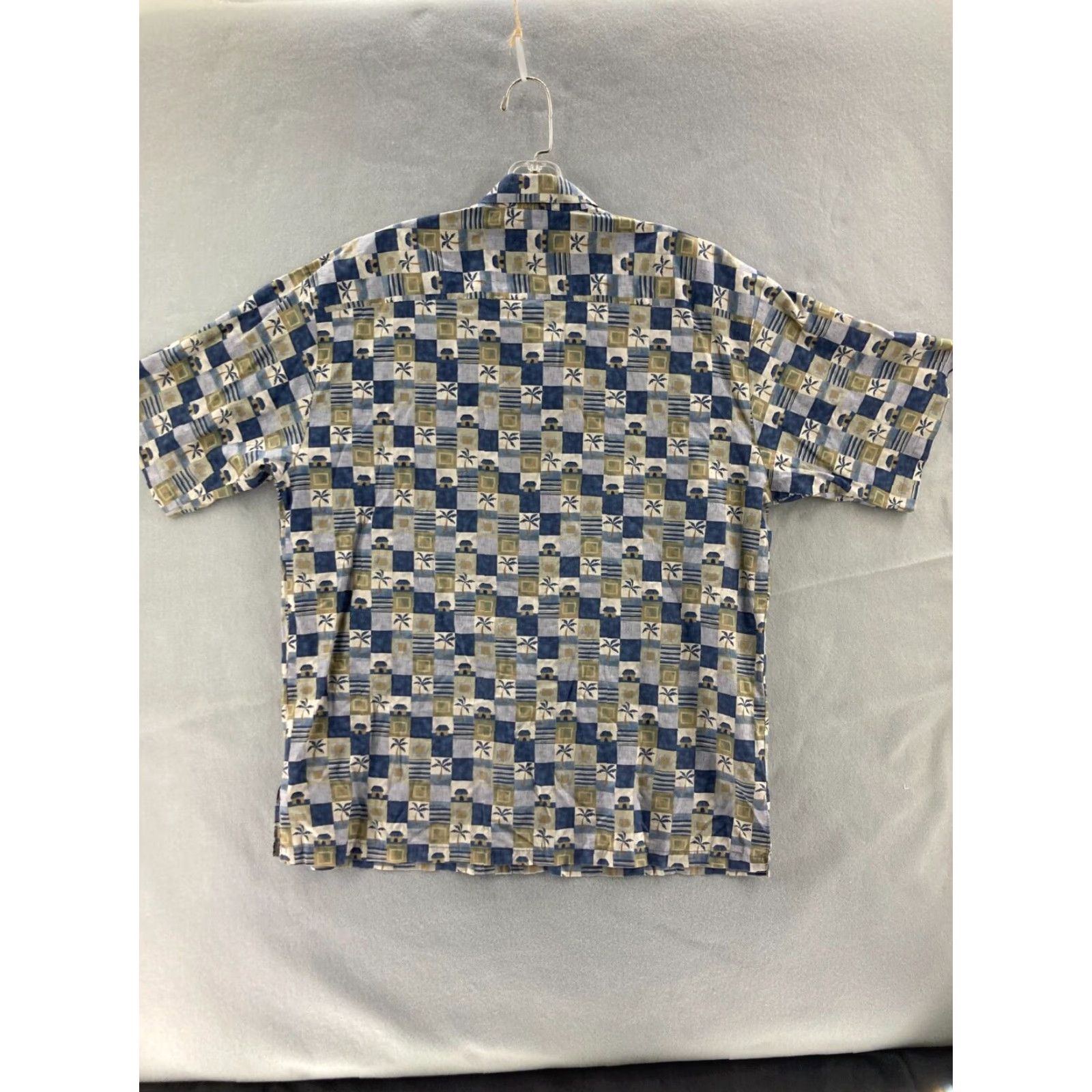 Vintage VINTAGE TORI RICHARDS HONOLULU ALOHA SHIRT Mens Large Palms Huts Checked USA Made Size US L / EU 52-54 / 3 - 7 Thumbnail