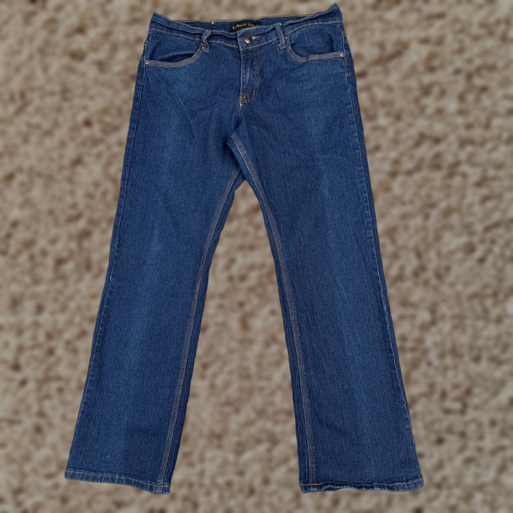 Vintage Victoria Jeans Womens Jeans Bootcut Mid Rise Blue Denim 31x28 10 Cotton Blend 5-Pocket Design Stretch Womens Size 32" / US 10 / IT 46 - 1 Thumbnail