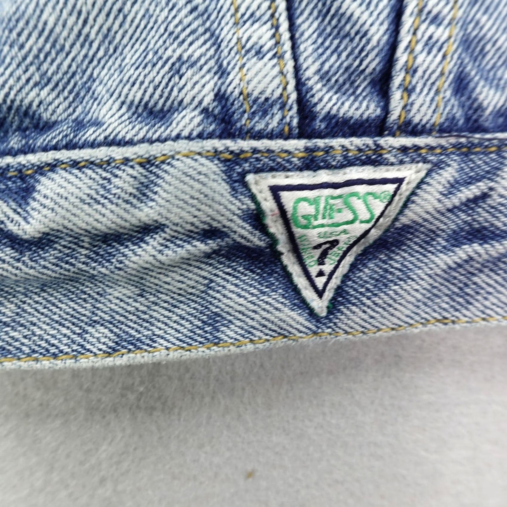 Guess VINTAGE Guess Jacket Mens Medium Blue Acid Wash Denim Jean Trucker Coat 90s USA Size US 31 - 5 Thumbnail