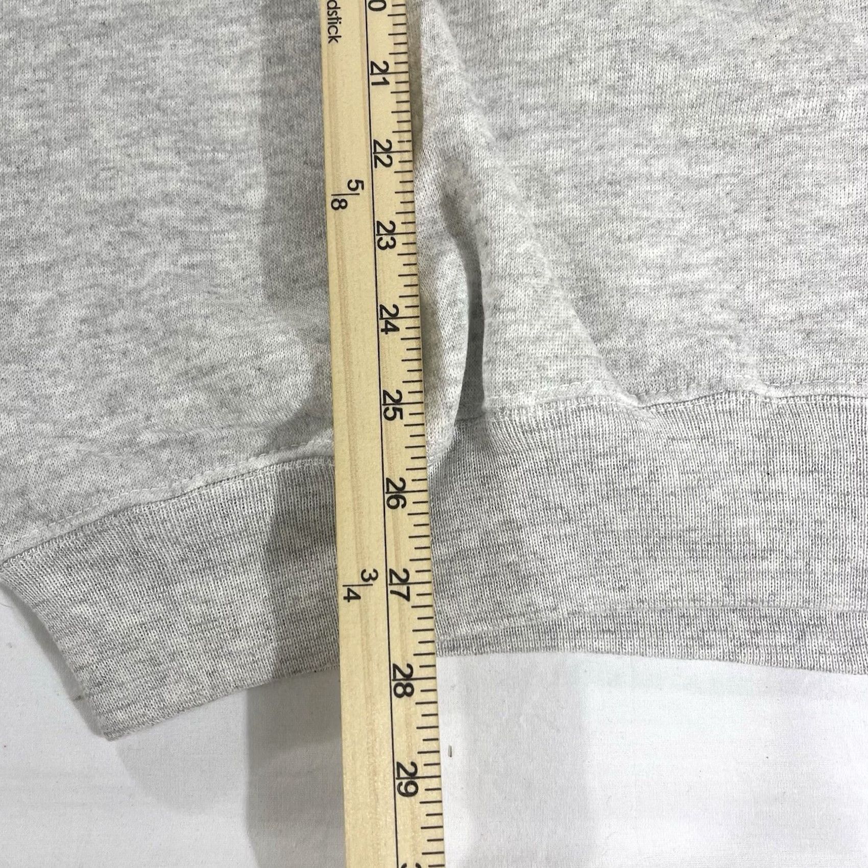 Hanes VINTAGE Hanes Sweatshirt XL Gray Crew Neck Long Sleeve Graphic Print Duck Mallard 90s Mens Size US XL / EU 56 / 4 - 4 Thumbnail